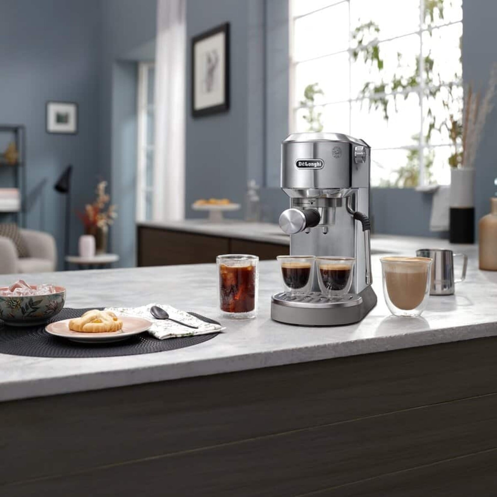 DELONGHI EC890M - MACHINE A ESPRESSO MANUELLE DEDICA DUO EN ACIER INOXYDABLE DELONGHI