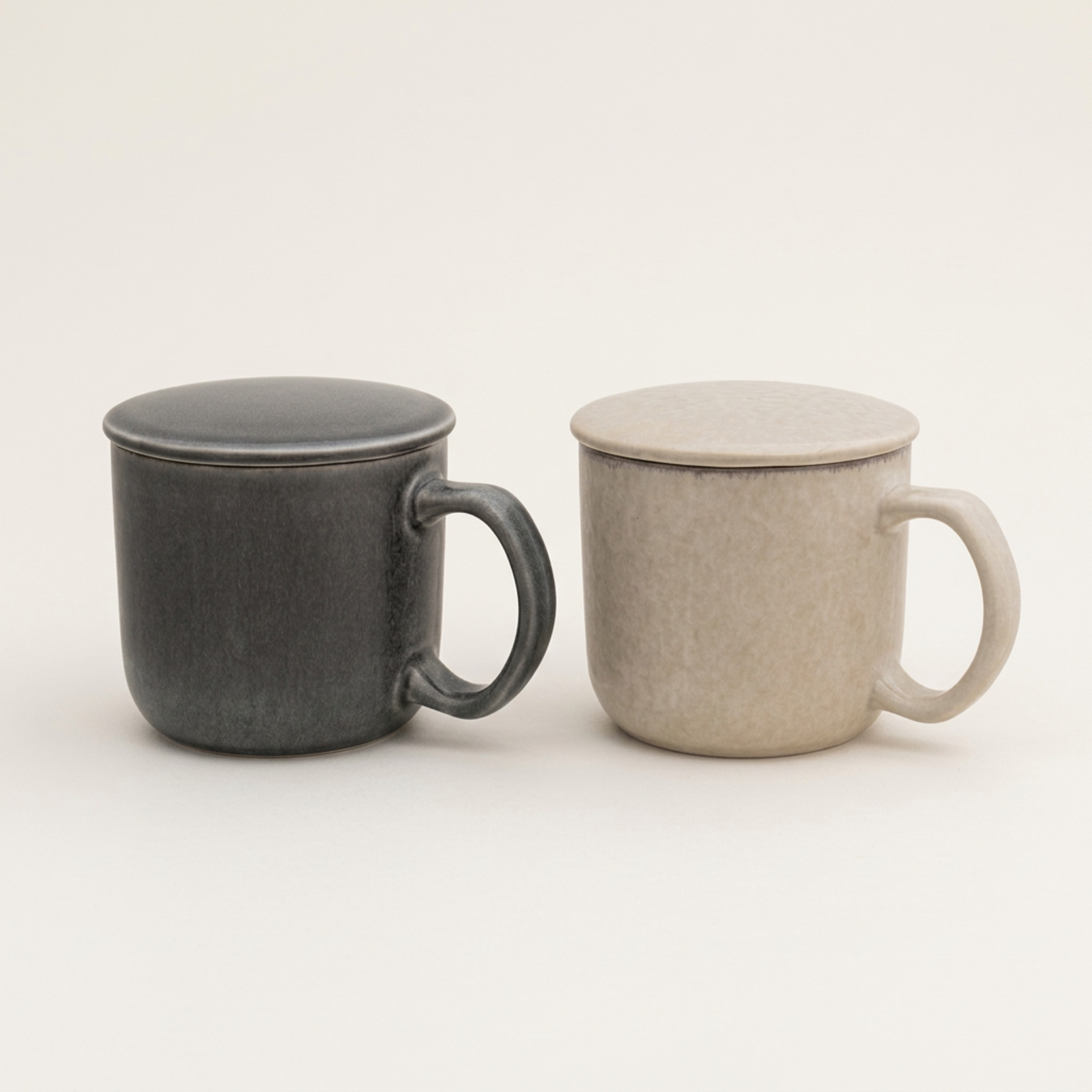 SAFDIE HW05610 - TASSE EN GRES AVEC COUVERCLE GRISE OU BEIGE 475ml SAFDIE