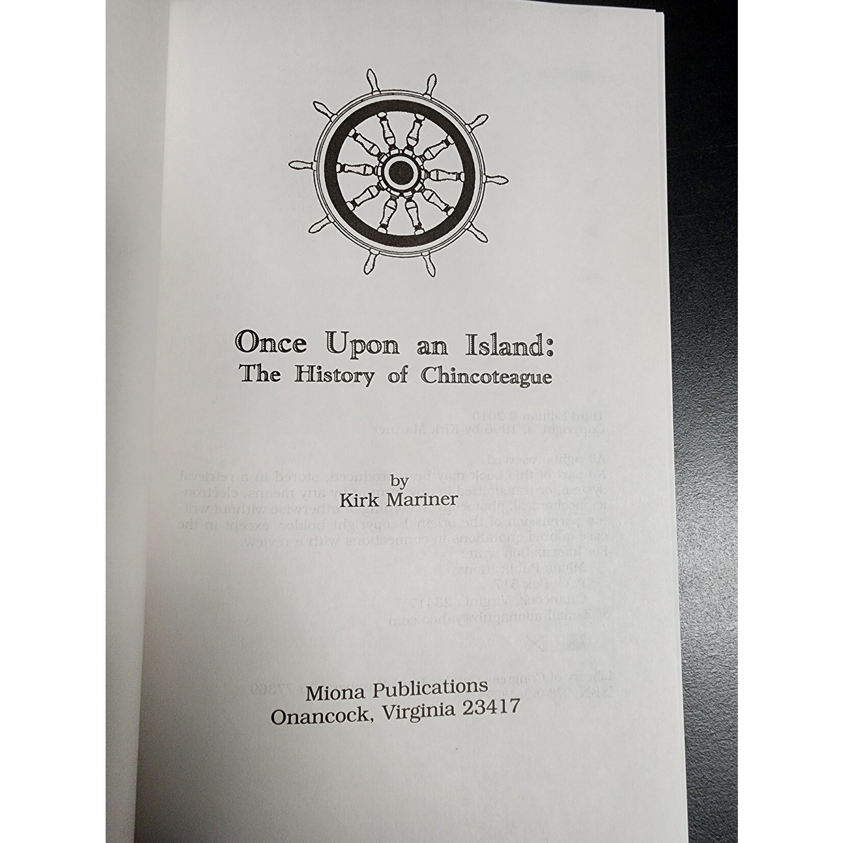 Kirk Mariner Once Upon an Island: The History of Chincoteague