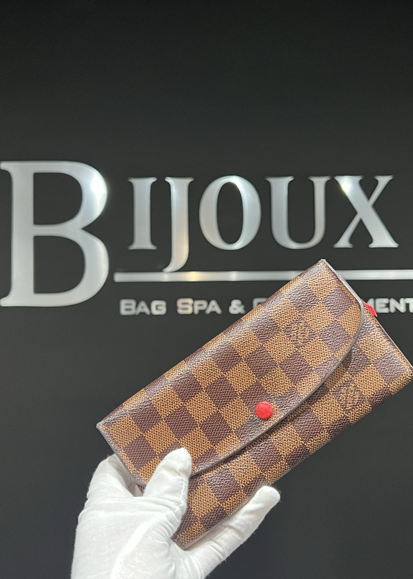 Louis Vuitton SOLD - Louis Vuitton Damier Ebene Emilie Wallet