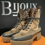 Louis Vuitton SOLD - Louis Vuitton Laureate Desert Boots