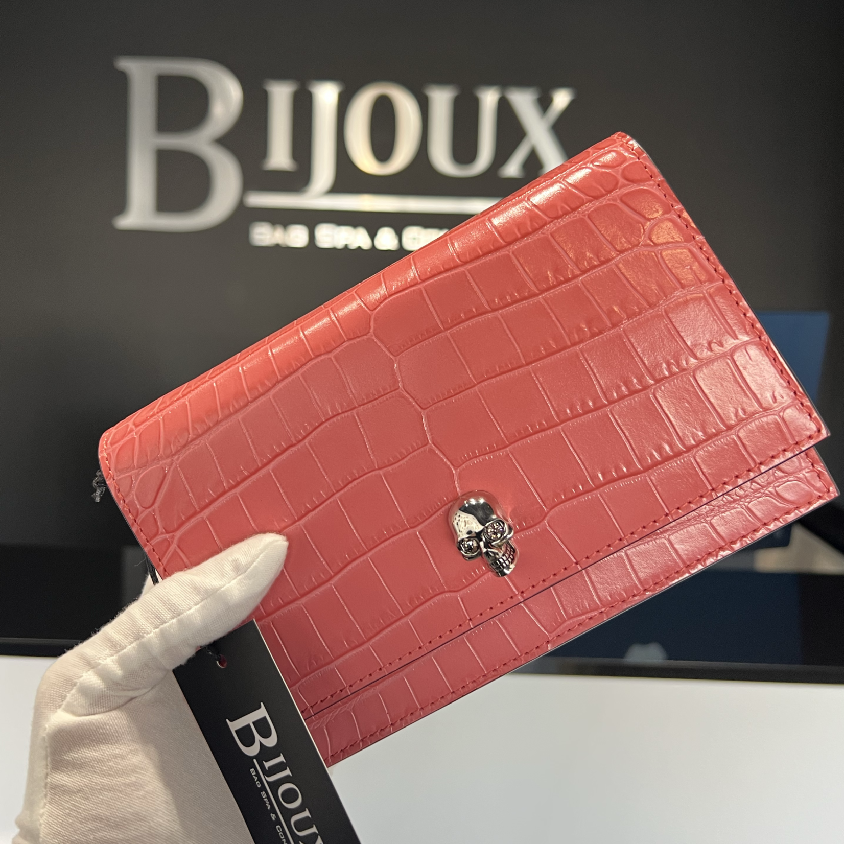 Alexander McQueen SOLD - Alexander McQueen Pink Croc Skull Bag