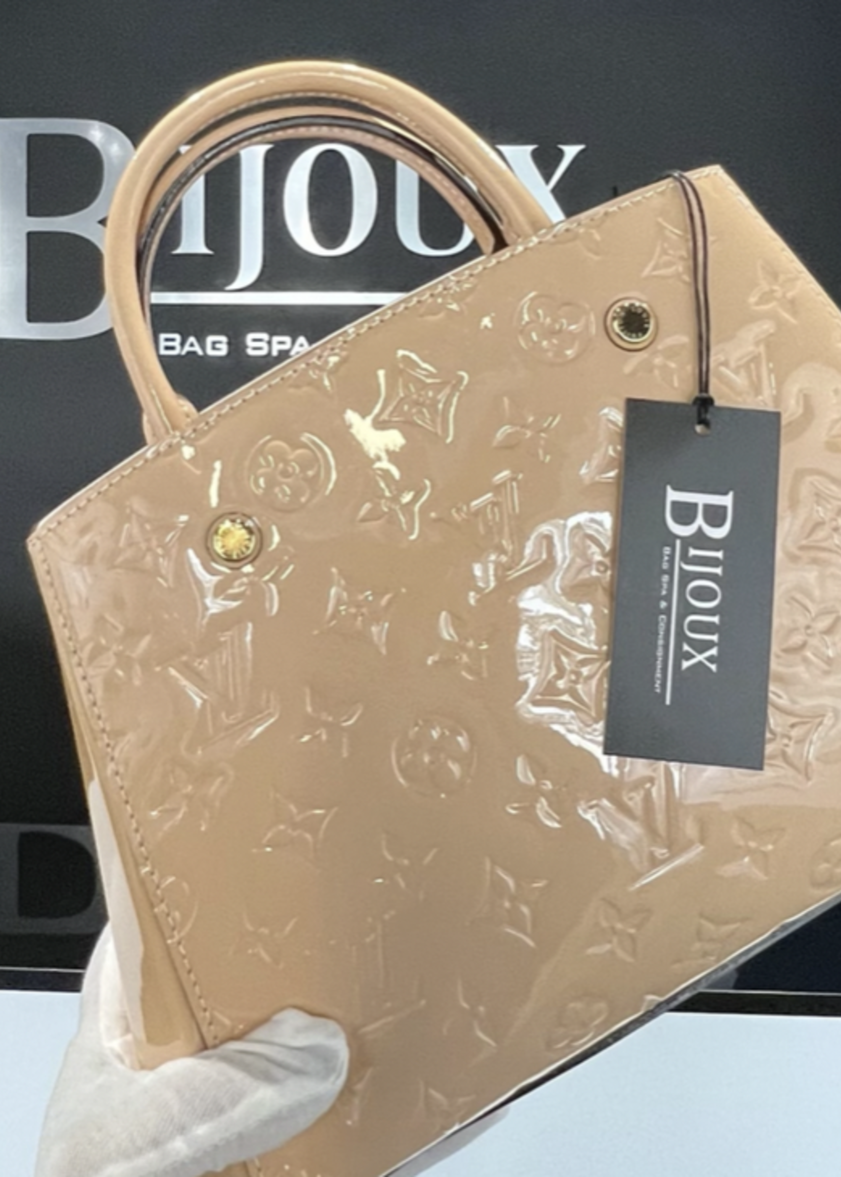 Louis Vuitton SOLD - Louis Vuitton Montagine BB