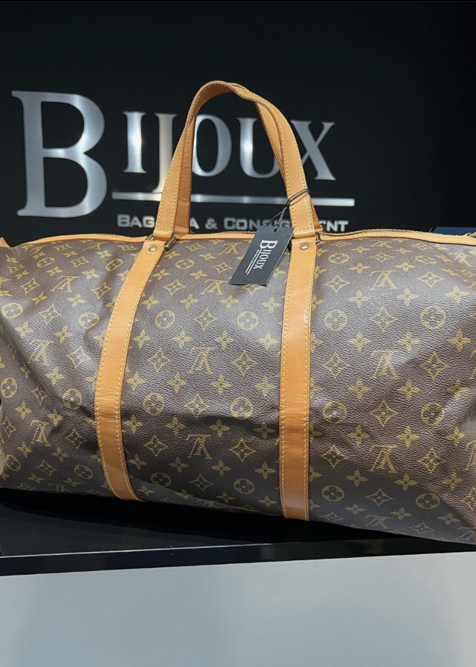 Louis Vuitton SOLD - Louis Vuitton Sac Souple 55