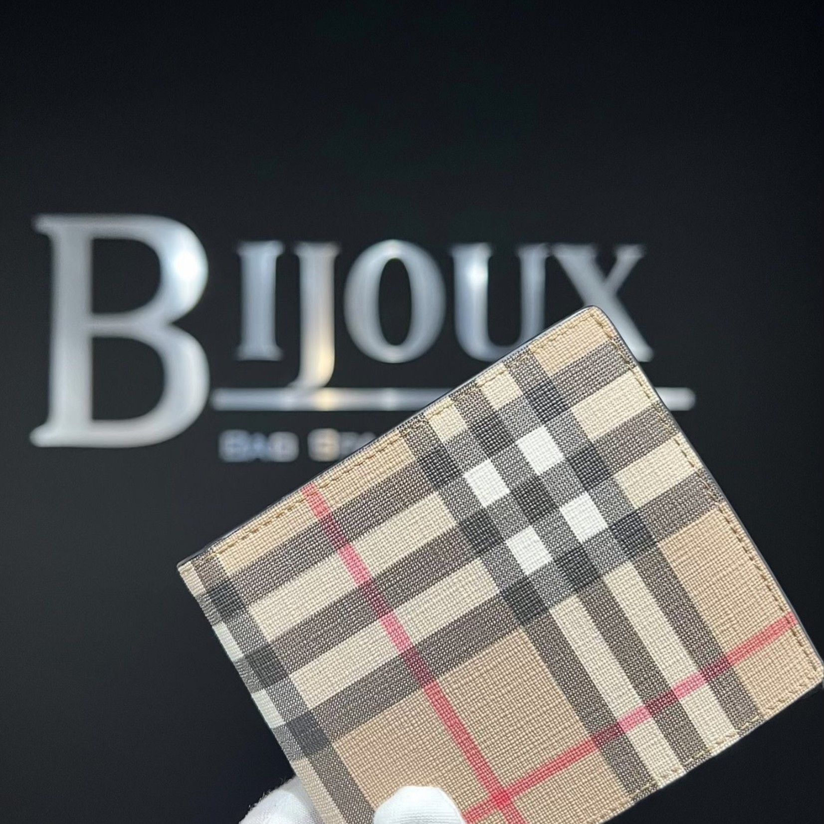 Burberry SOLD - Burberry Vintage Check Wallet