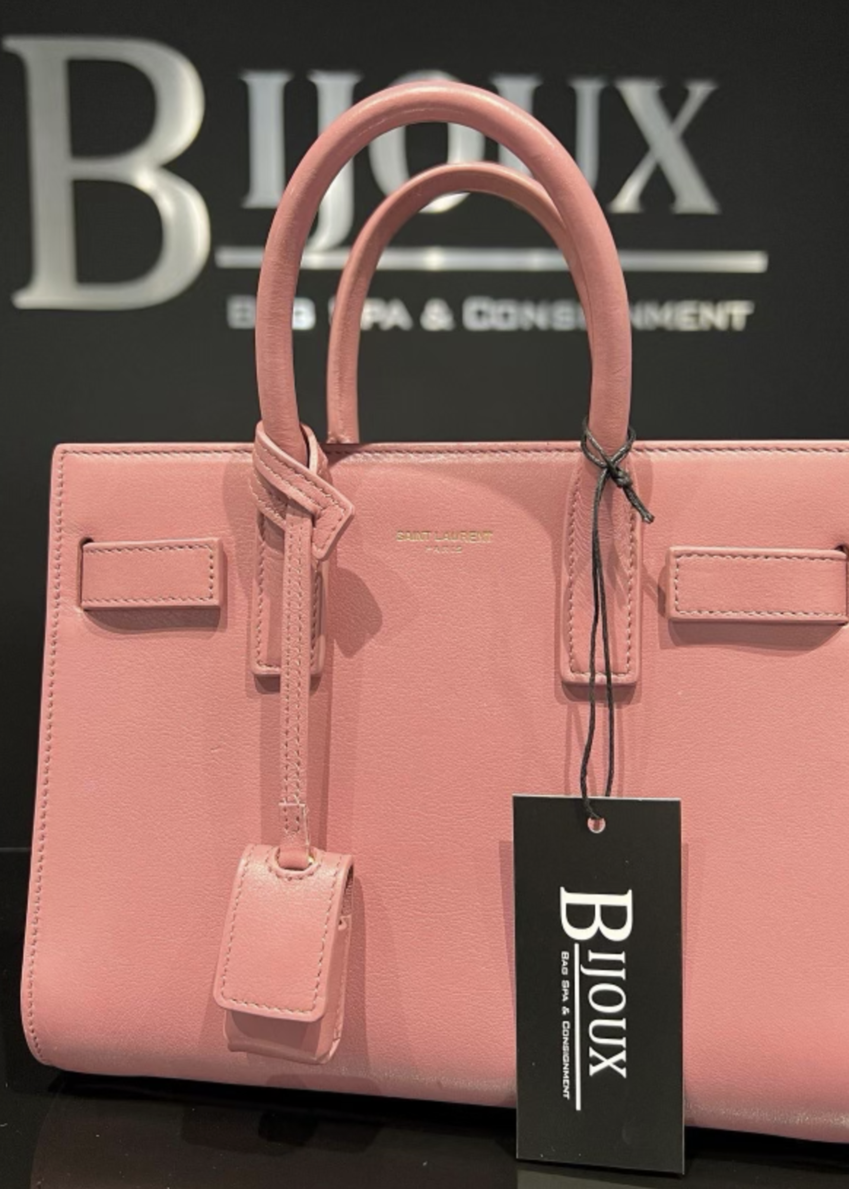 Saint Laurent SOLD - Saint Laurent Sac De Jour Nano- Mauve