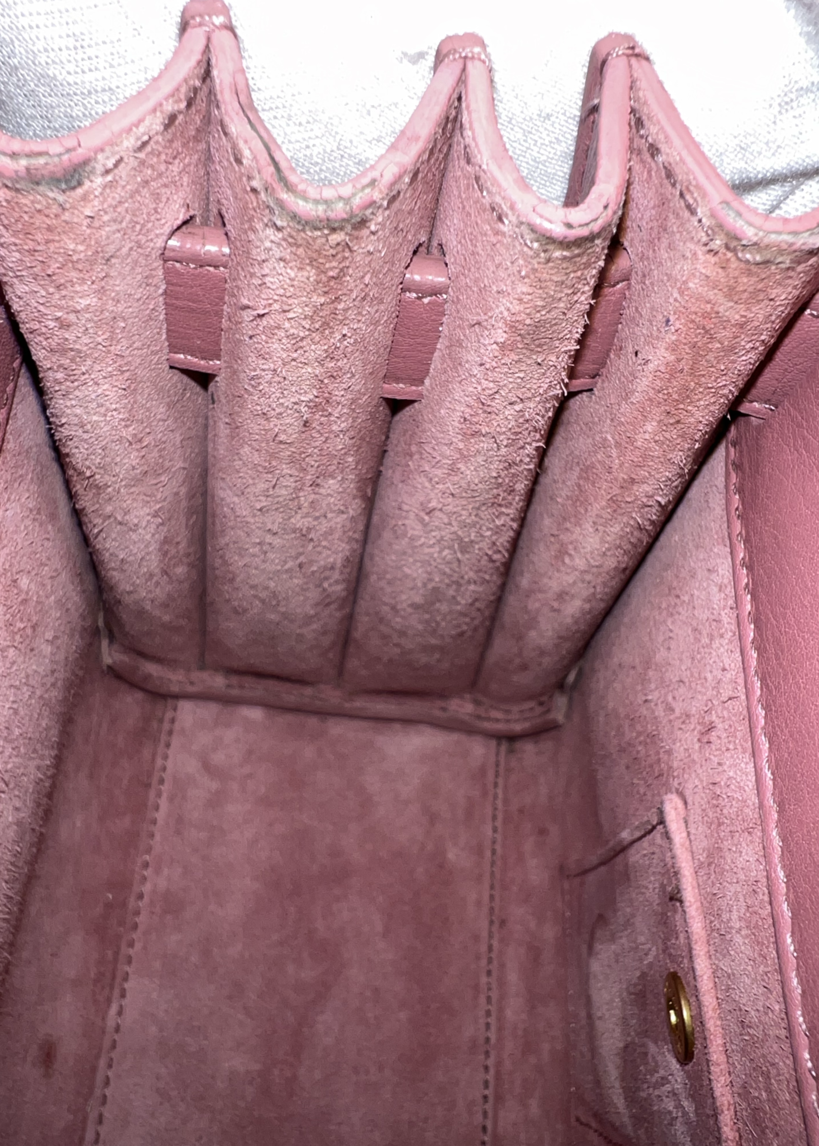 Saint Laurent SOLD - Saint Laurent Sac De Jour Nano- Mauve