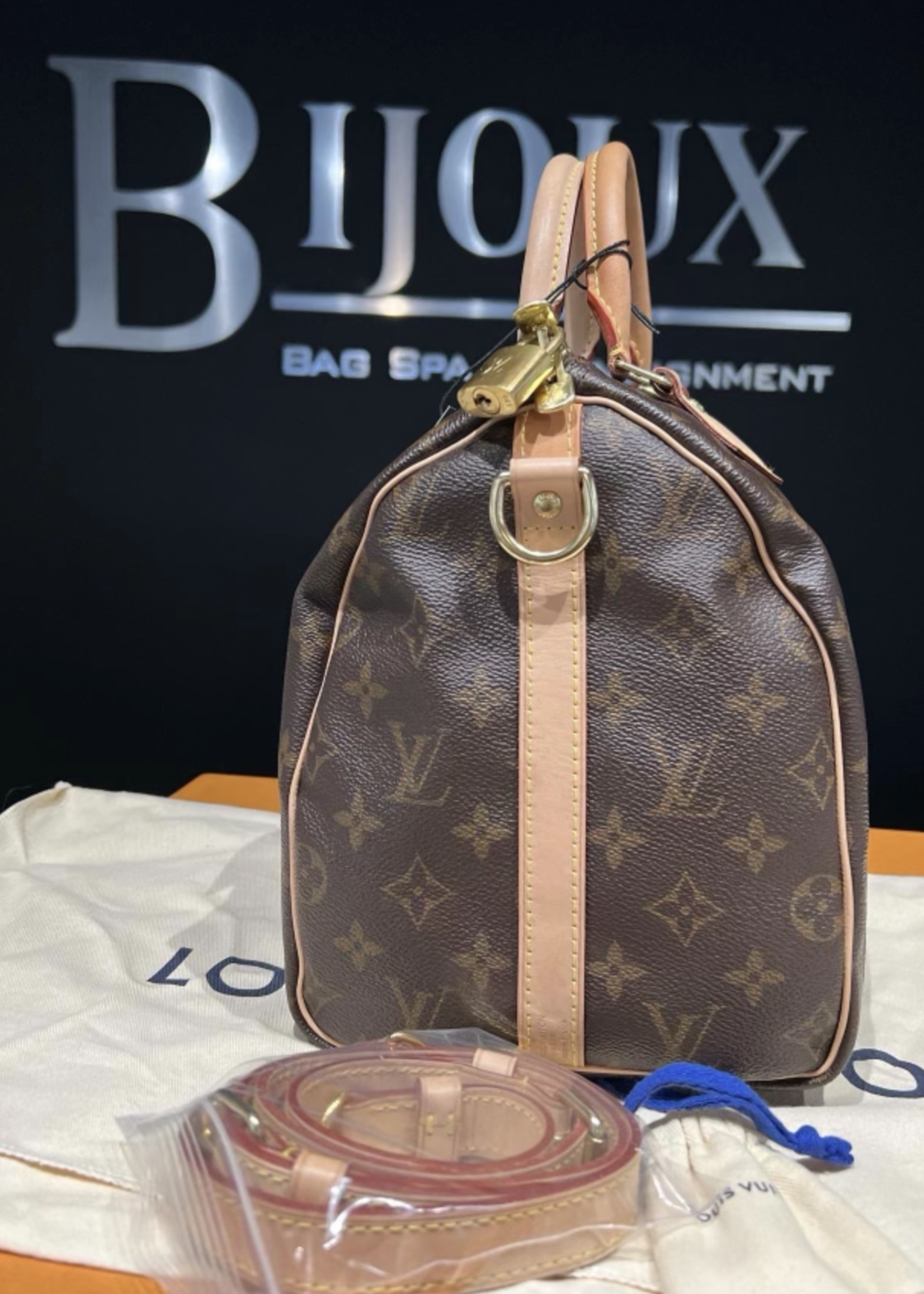 Louis Vuitton SOLD - Louis Vuitton Speedy 30 Bandouliere Monogram
