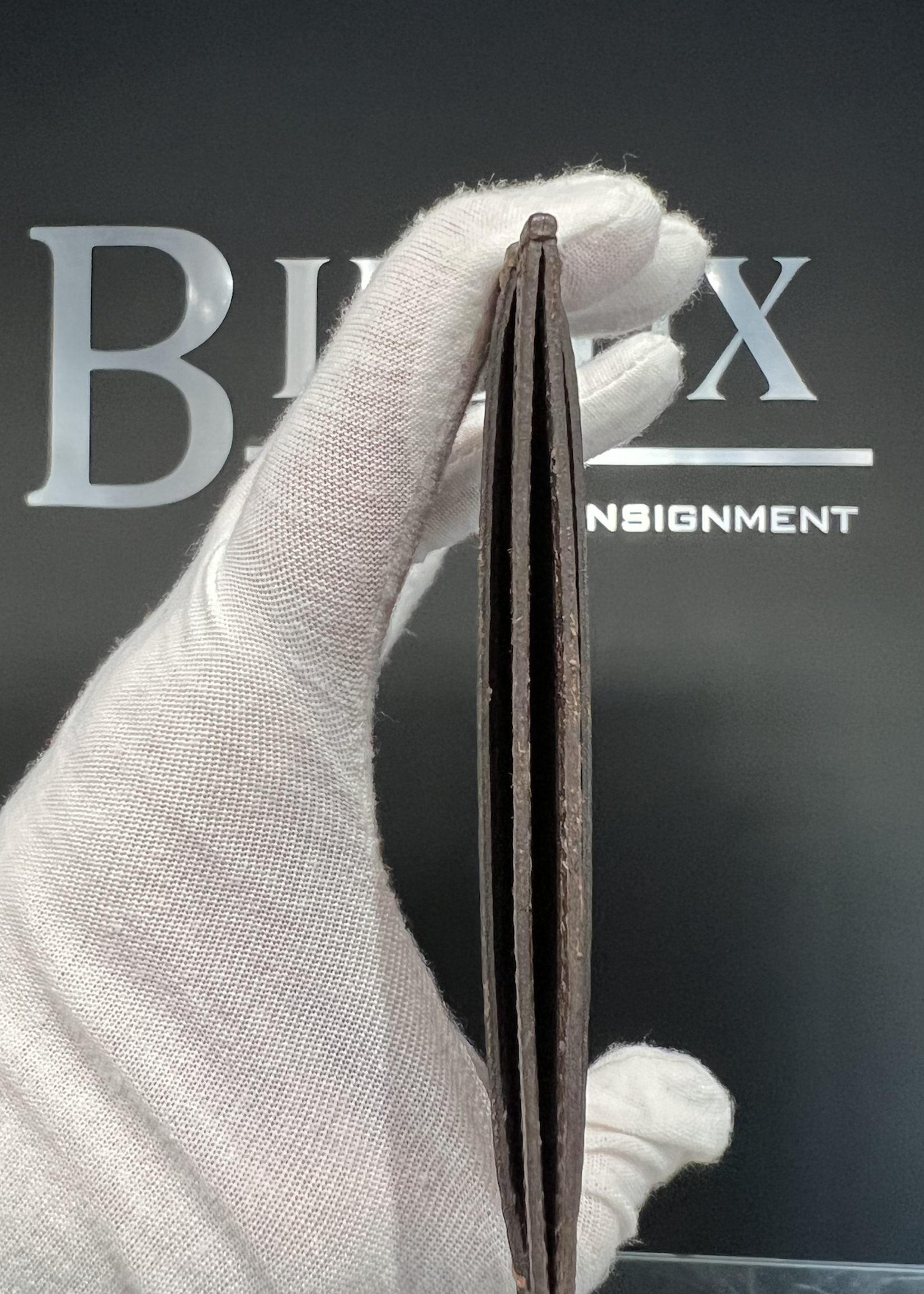 Louis Vuitton SOLD - LOUIS VUITTON DAMIER EBENE CARDHOLDER