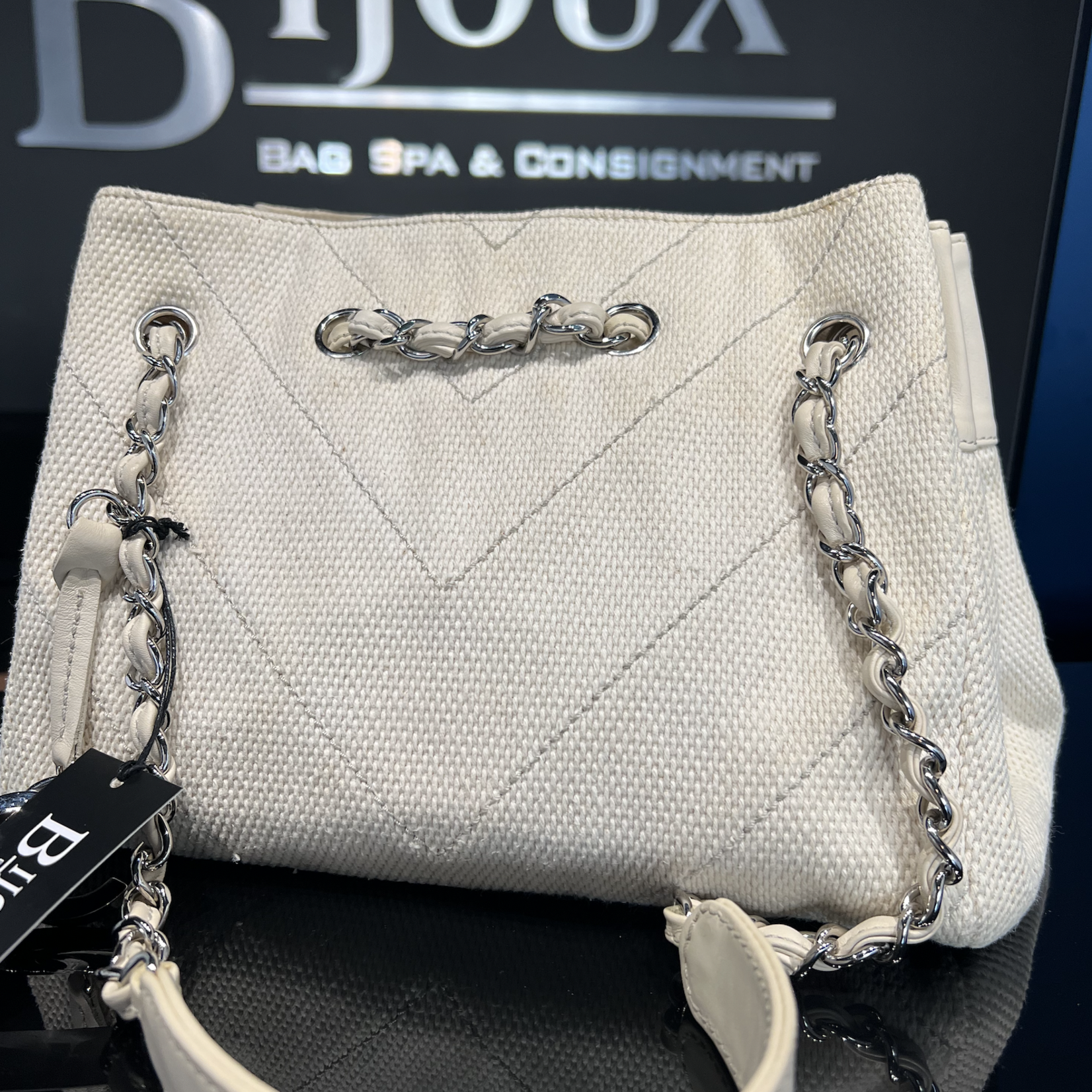 Chanel SOLD - CHANEL CHEVRON STITCH WHITE CANVAS TOTE BAG