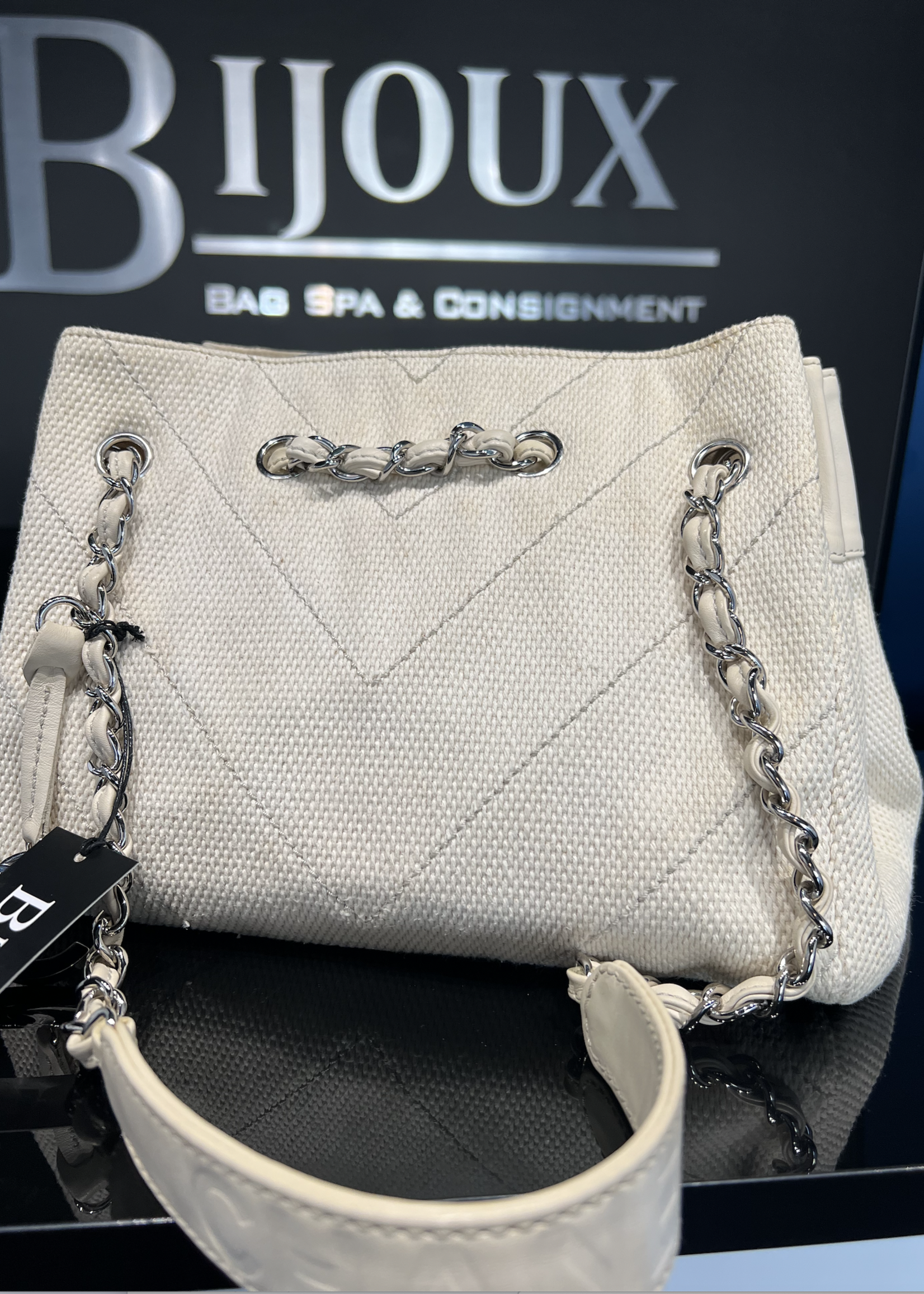 Chanel SOLD - CHANEL CHEVRON STITCH WHITE CANVAS TOTE BAG
