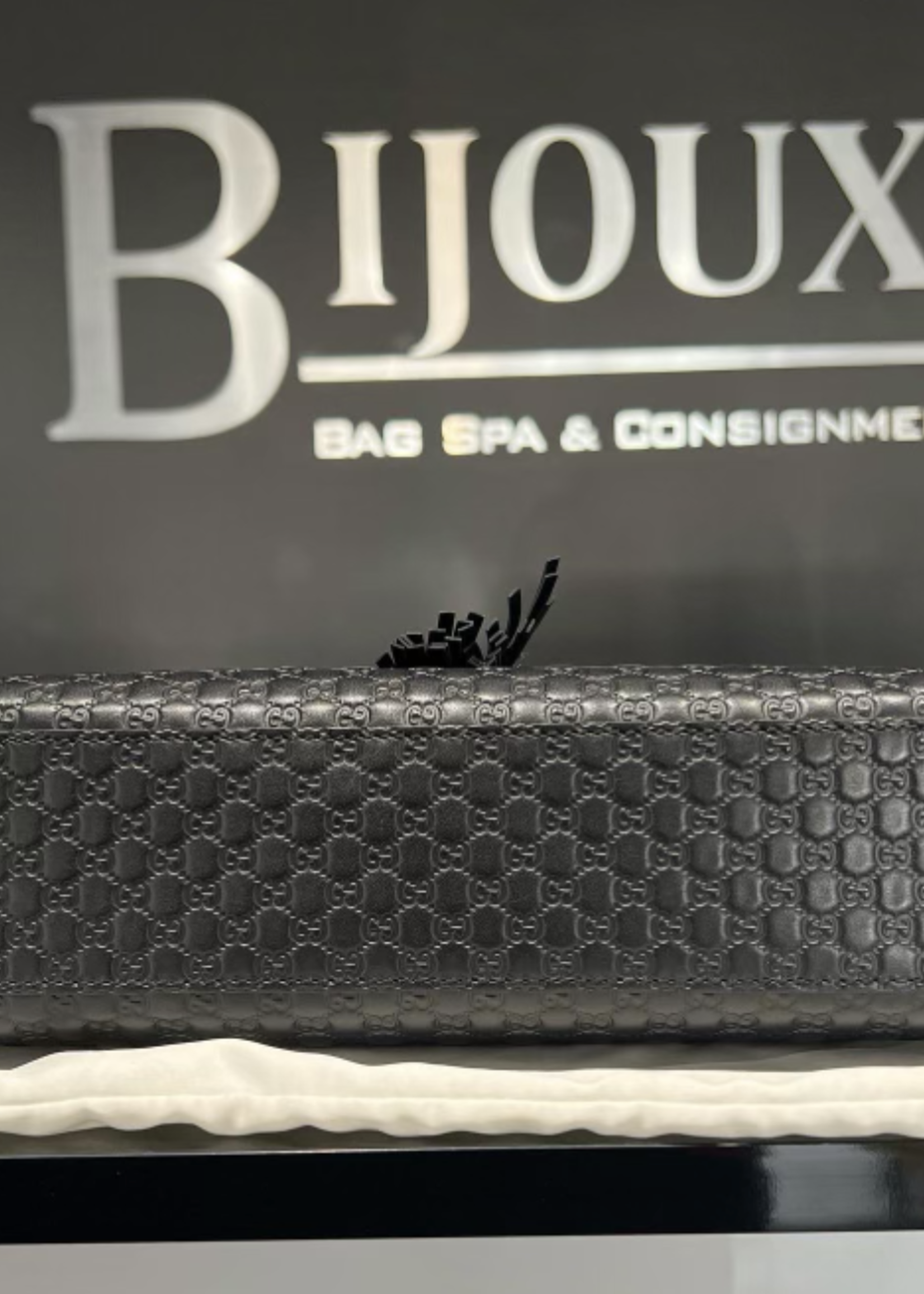 Gucci SOLD - Gucci Emily Guccissima Chain Shoulder Bag