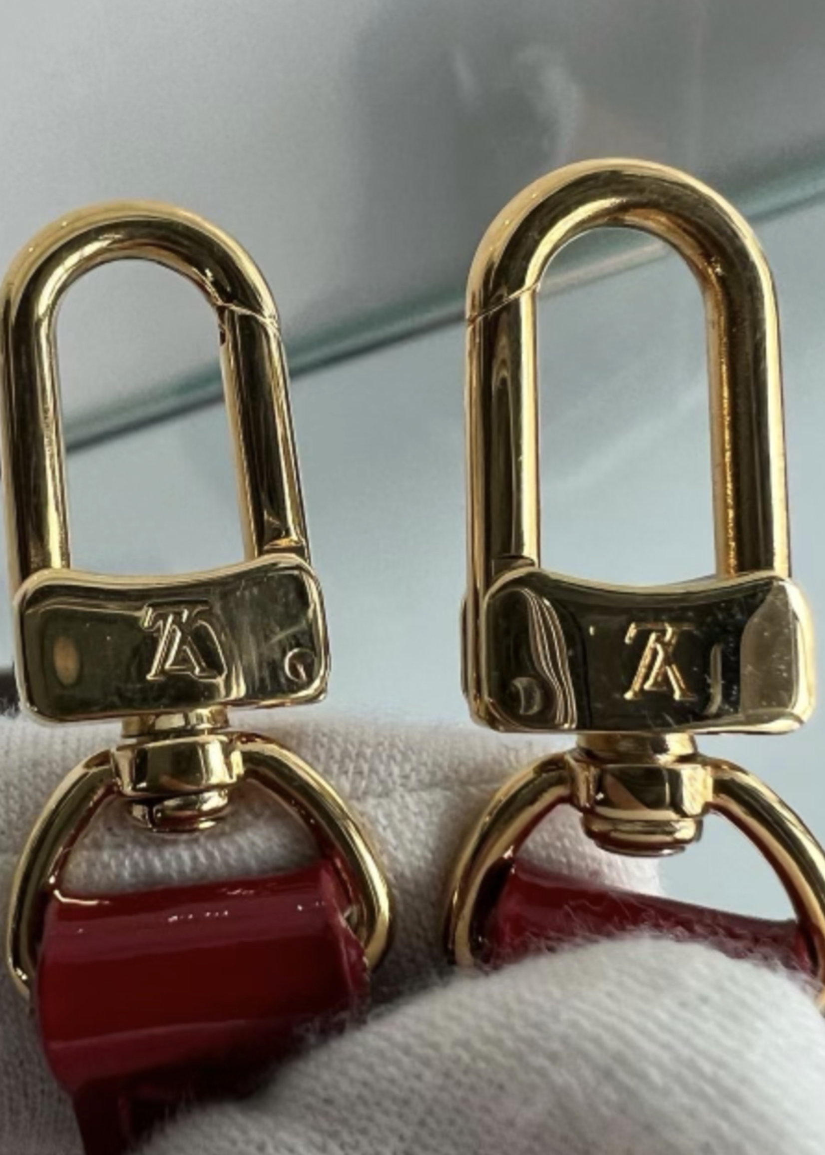 Louis Vuitton SOLD - Louis Vuitton Alma BB (Red)