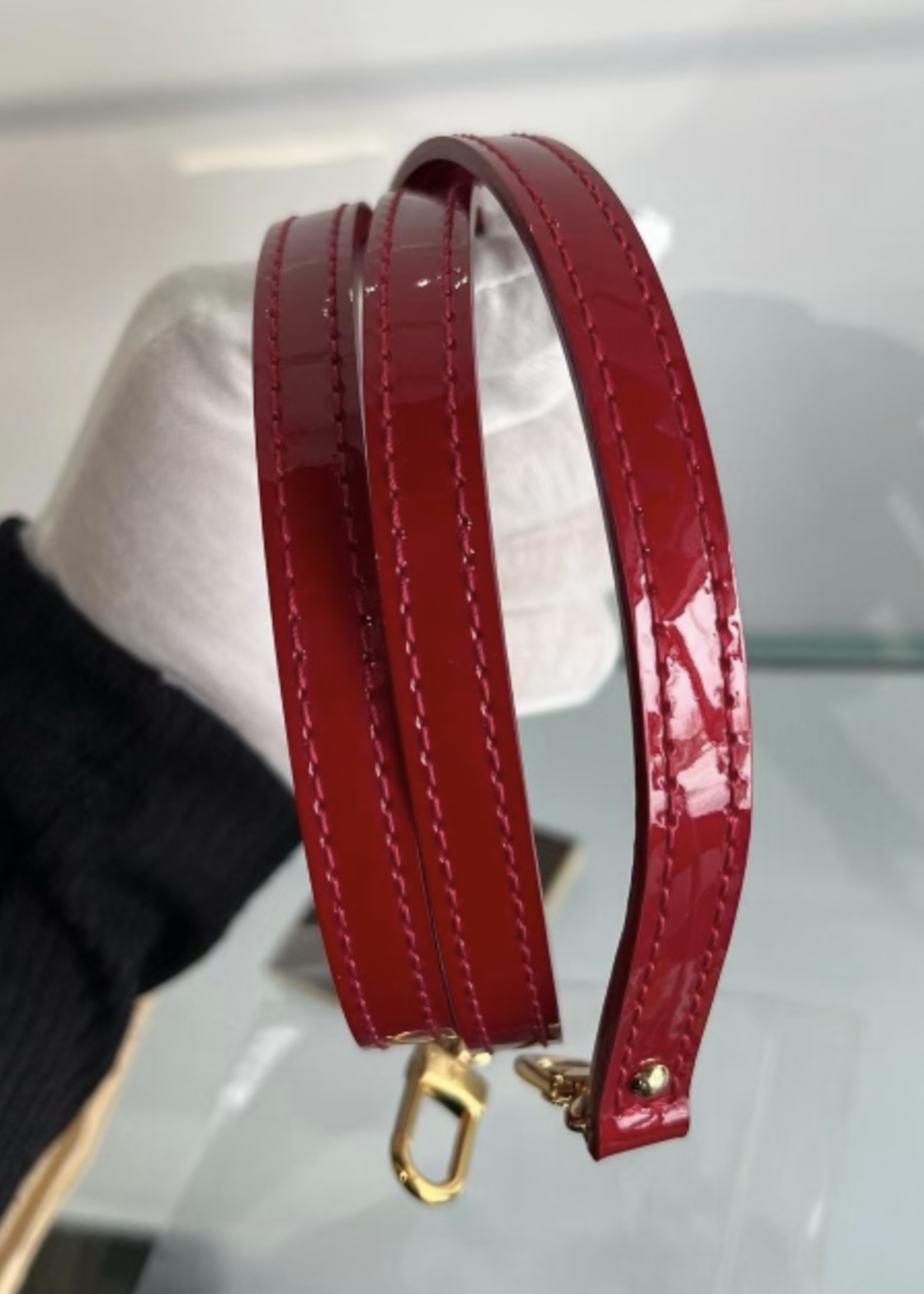 Louis Vuitton SOLD - Louis Vuitton Alma BB (Red)