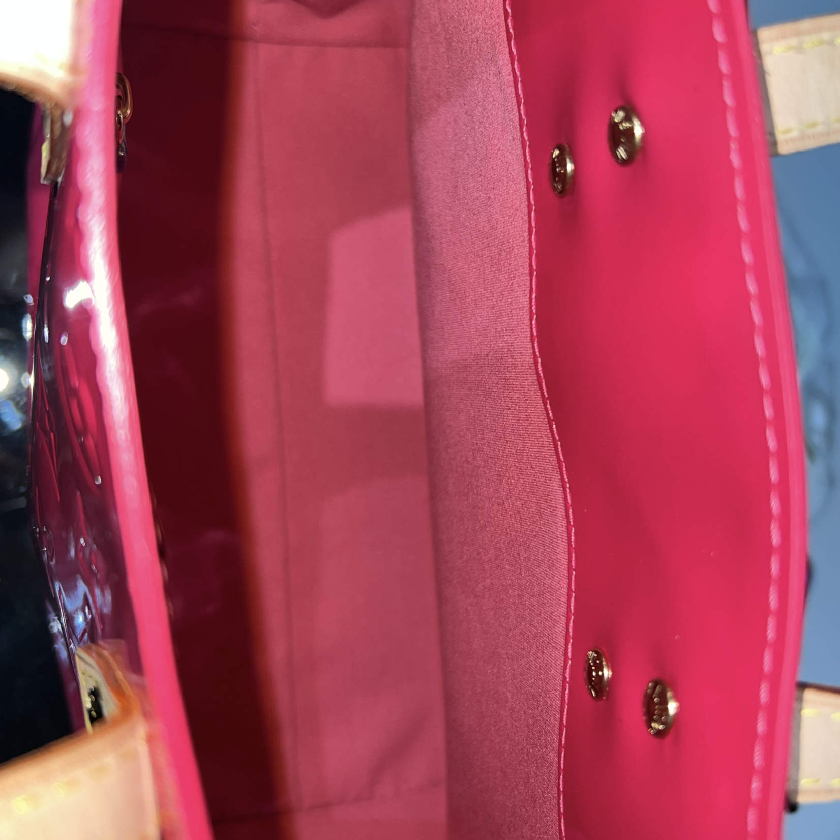 Louis Vuitton SOLD - Louis Vuitton Reade PM (Pink)
