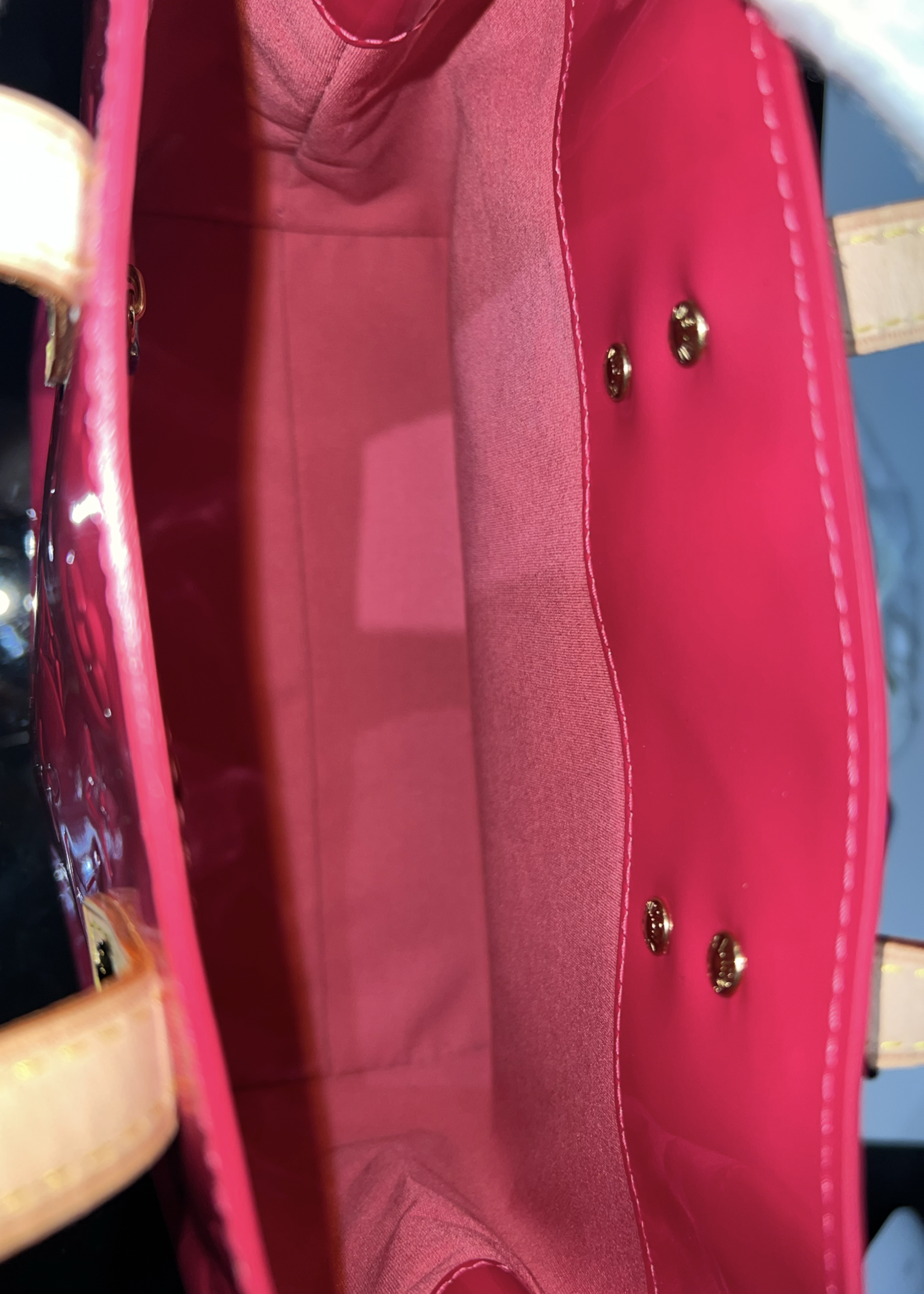 Louis Vuitton SOLD - Louis Vuitton Reade PM (Pink)