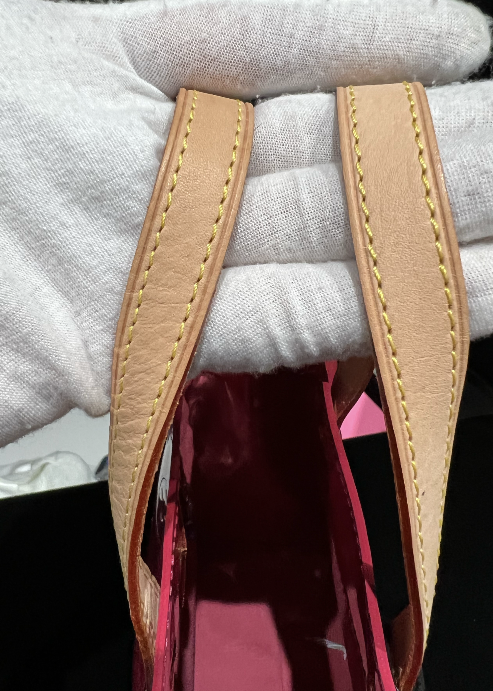 Louis Vuitton SOLD - Louis Vuitton Reade PM (Pink)