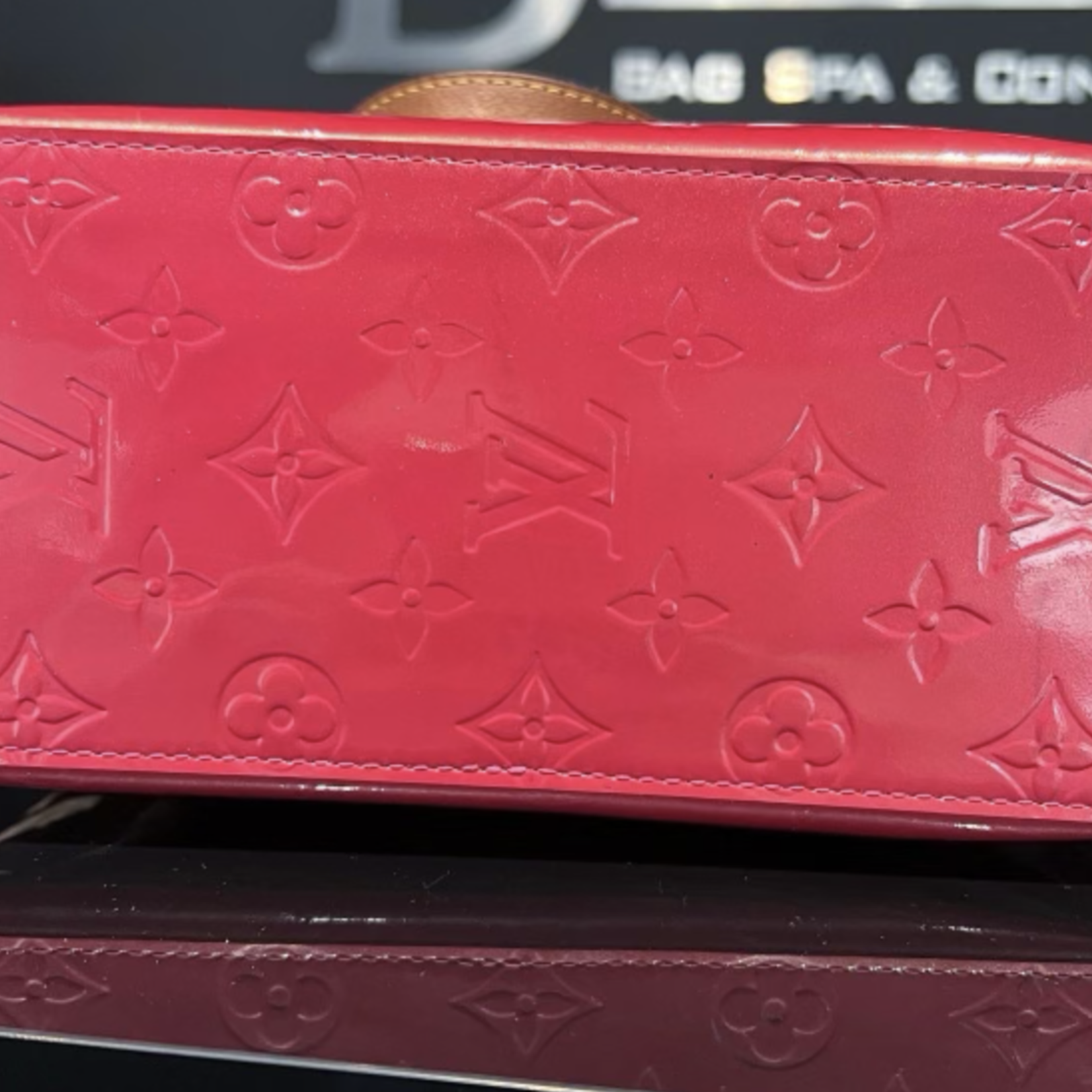 Louis Vuitton SOLD - Louis Vuitton Reade PM (Raspberry)