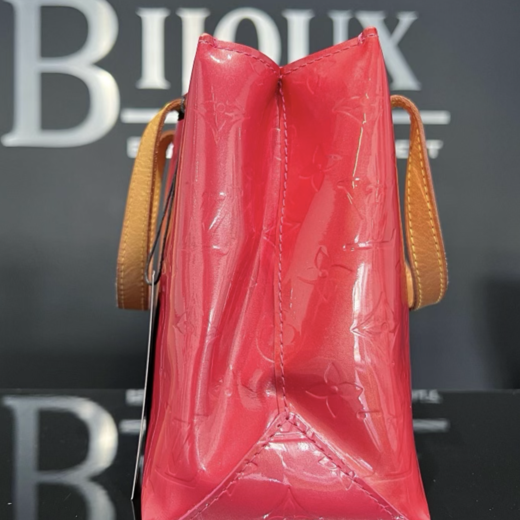 Louis Vuitton SOLD - Louis Vuitton Reade PM (Raspberry)