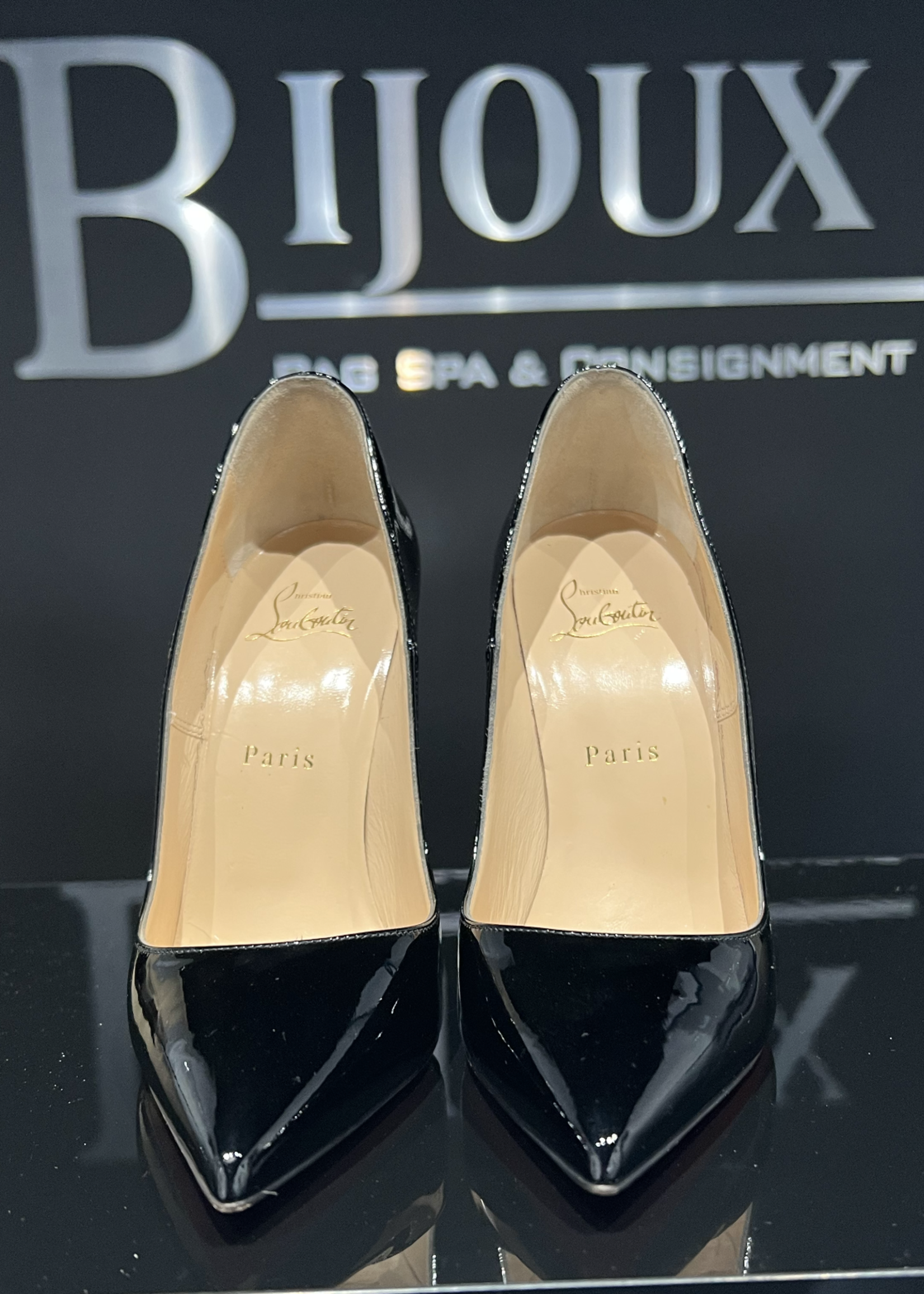 Christian Louboutin SOLD - Christian Louboutin 120 So Kate Patent - Size 38