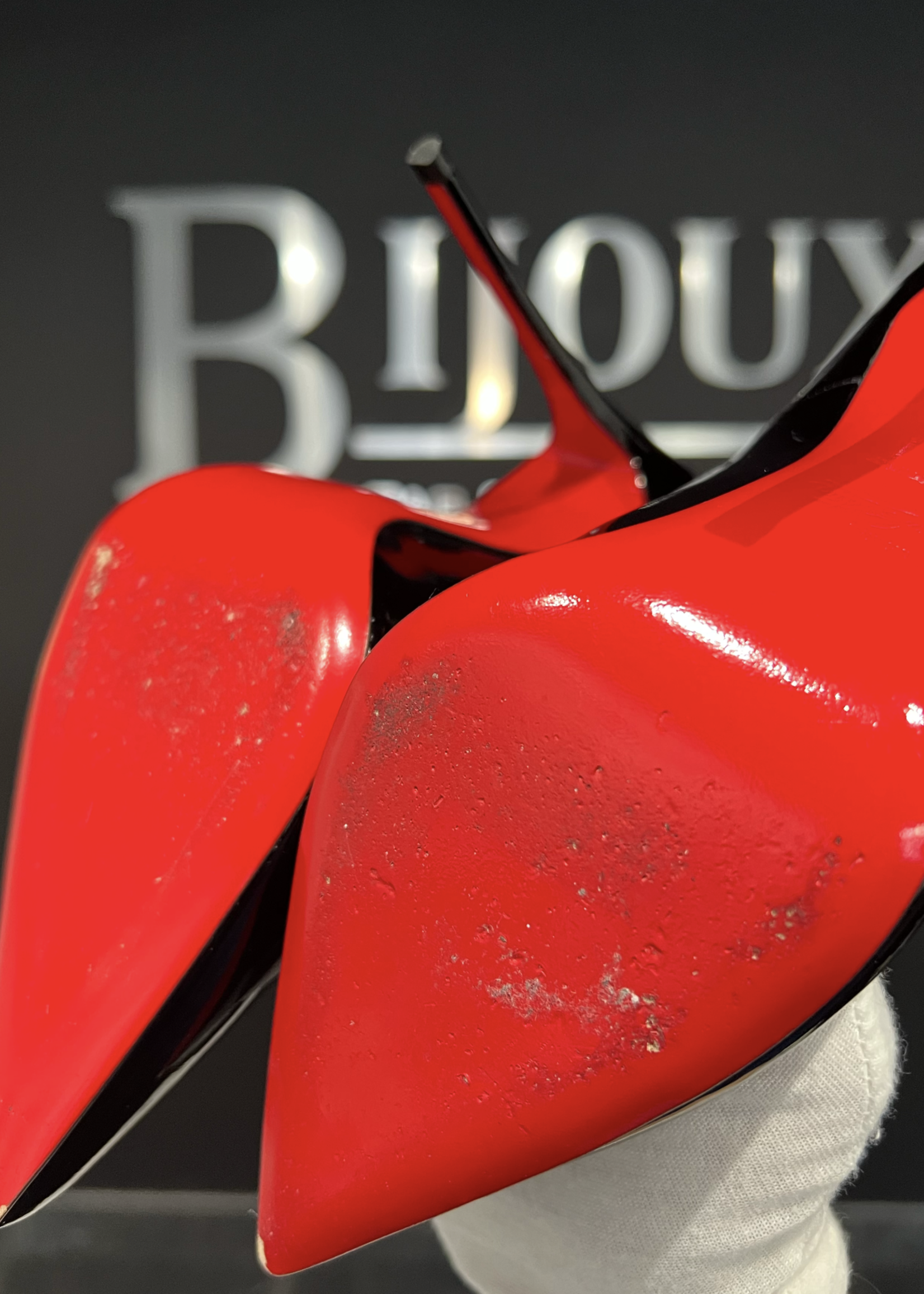 Christian Louboutin SOLD - Christian Louboutin 120 So Kate Patent - Size 38