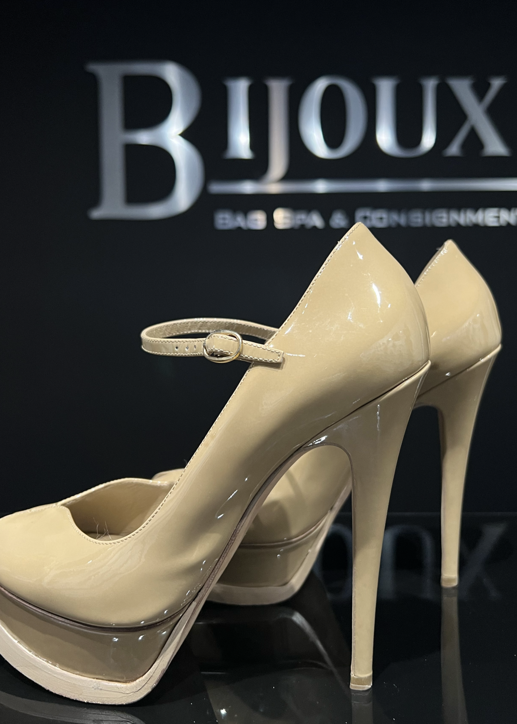 Saint Laurent SOLD - Saint Laurent Mary Jane Platform Heels- 37