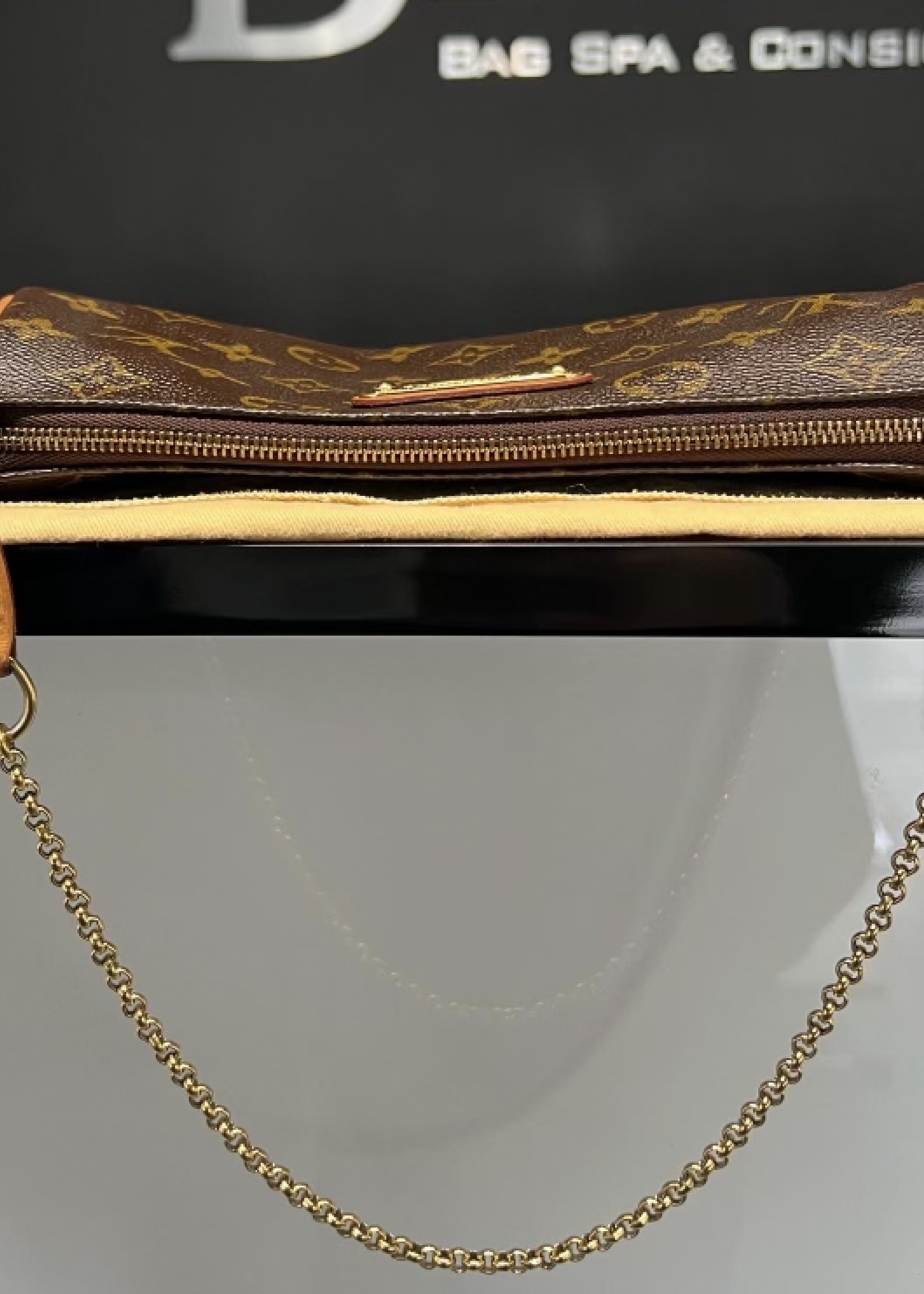 Louis Vuitton SOLD - Louis Vuitton Eva Clutch
