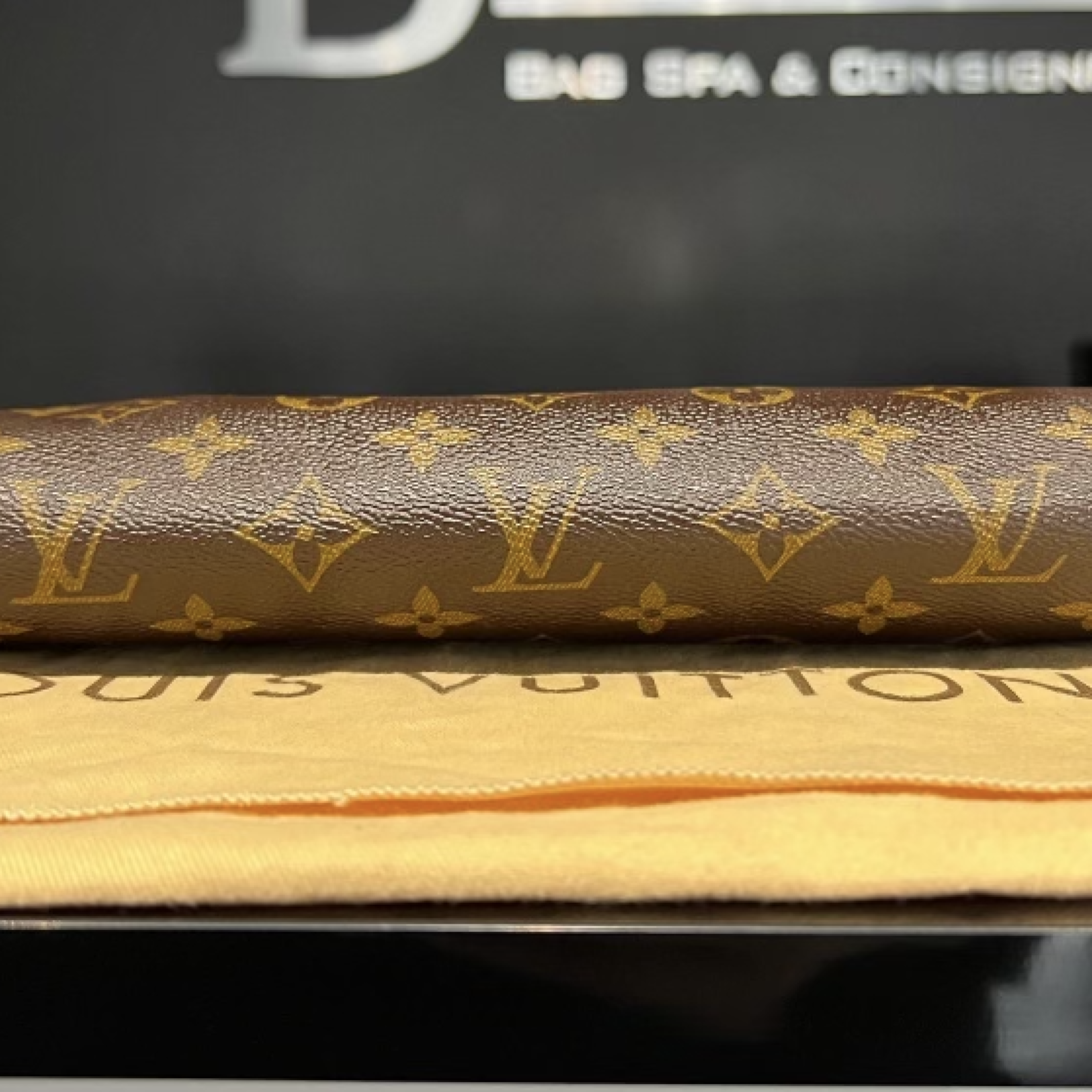 Louis Vuitton SOLD - Louis Vuitton Eva Clutch
