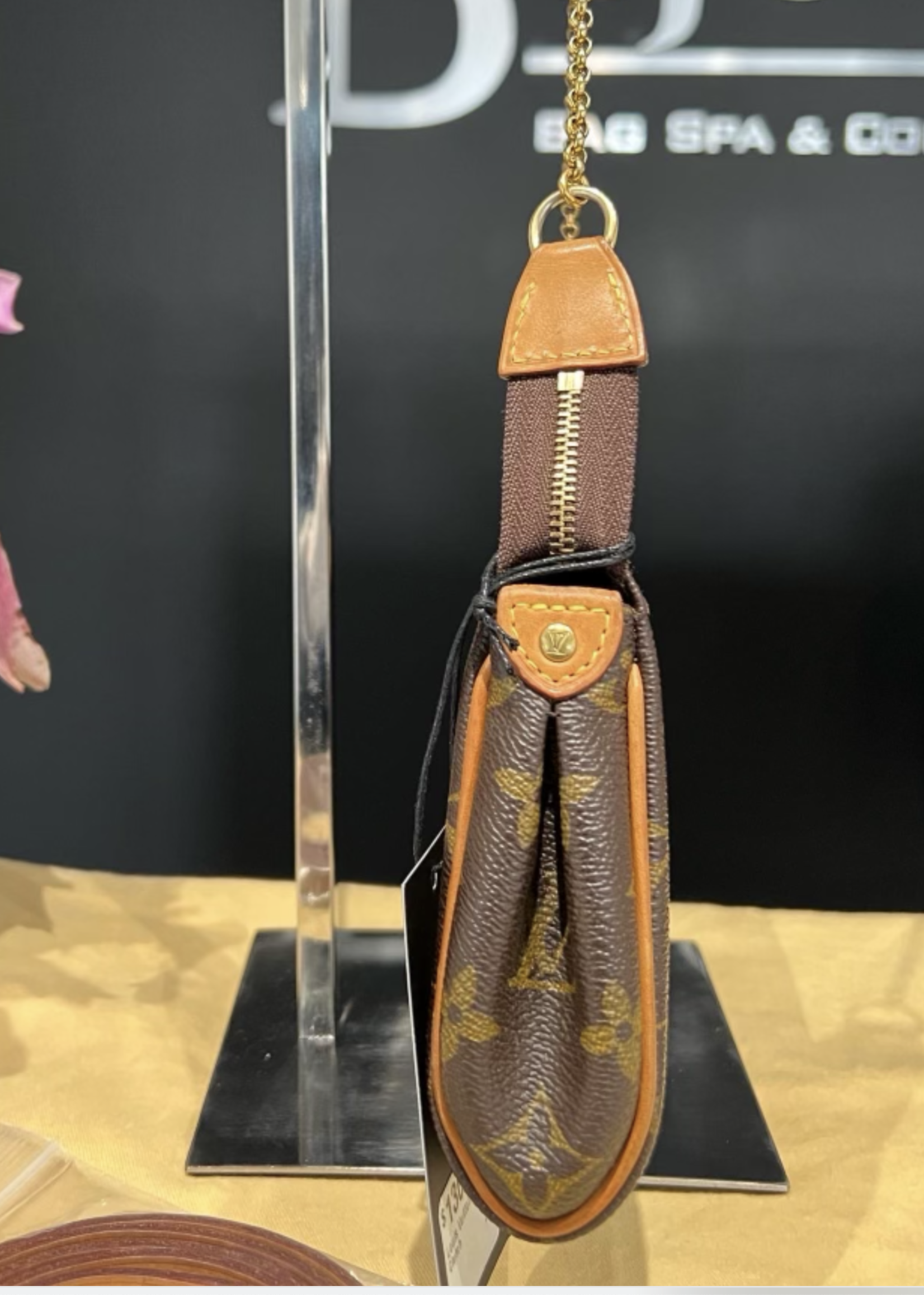 Louis Vuitton SOLD - Louis Vuitton Eva Clutch