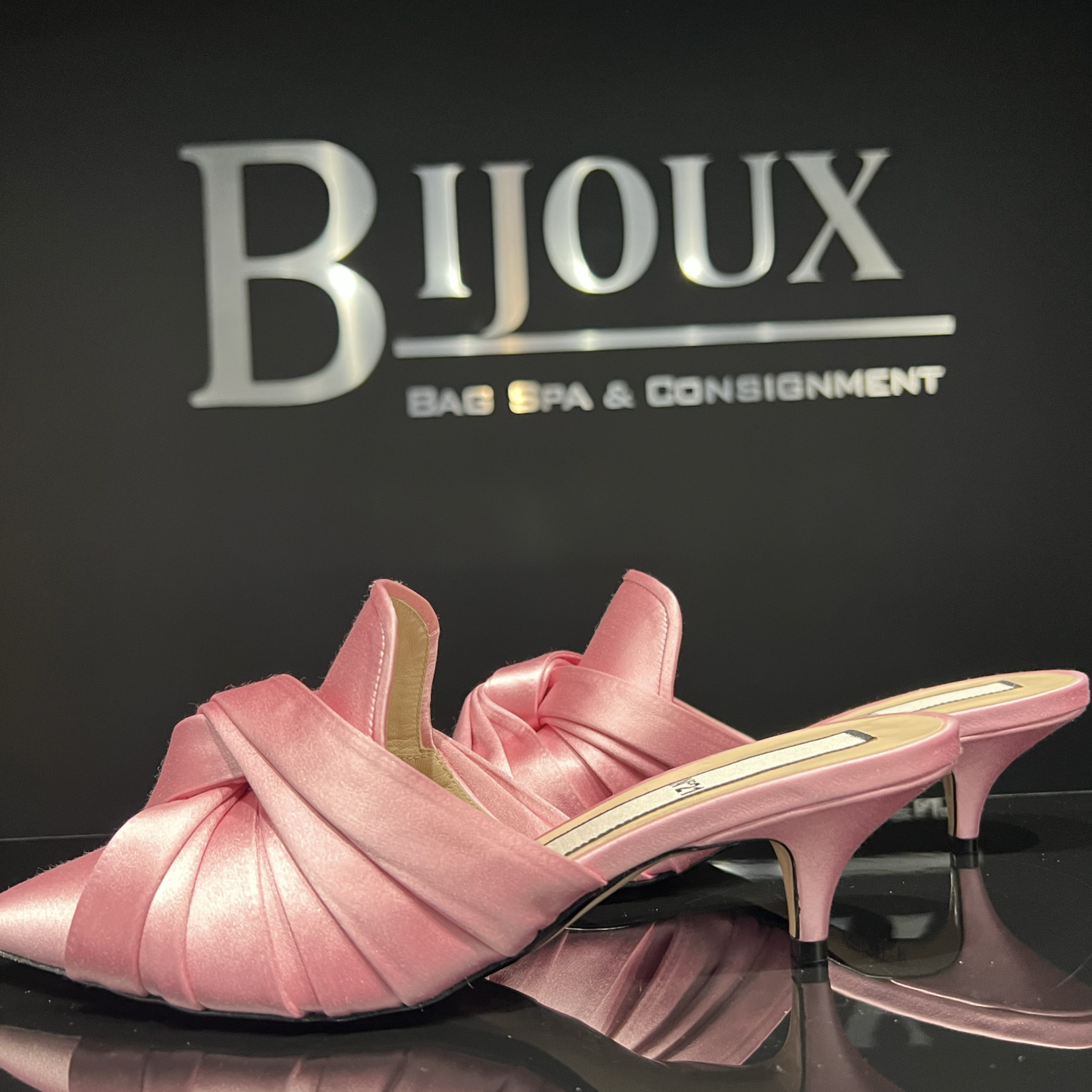 N21 Pink Knot Satin Mules- 39