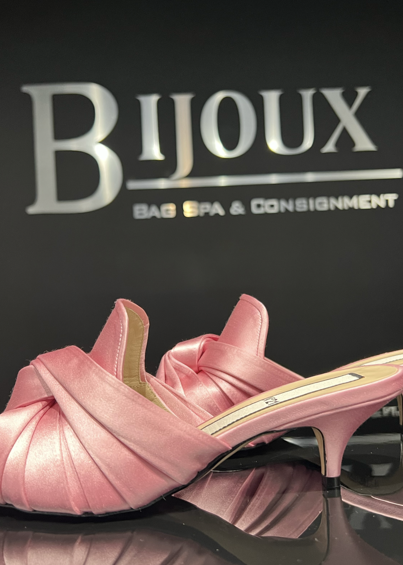 N21 Pink Knot Satin Mules- 39