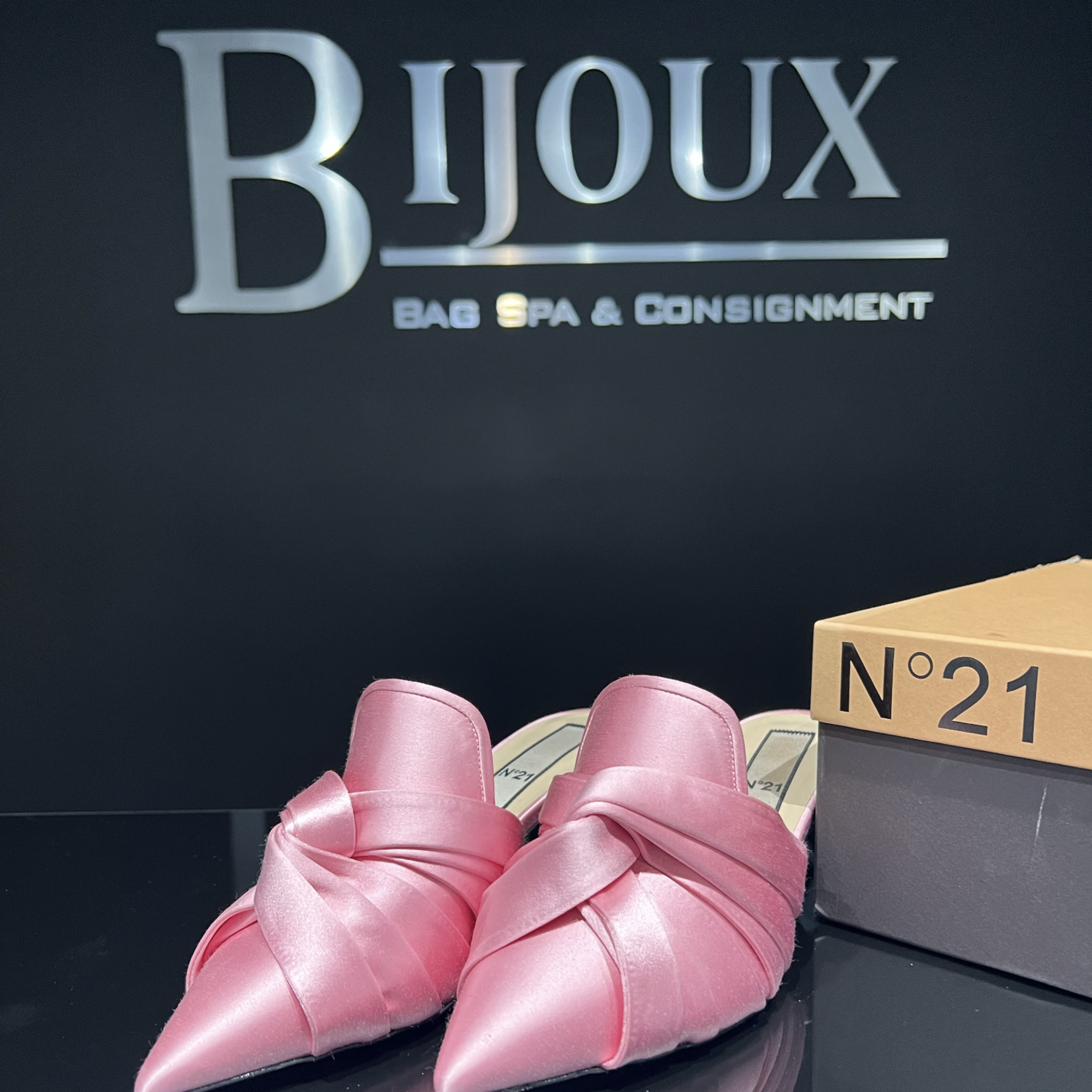 N21 Pink Knot Satin Mules- 39