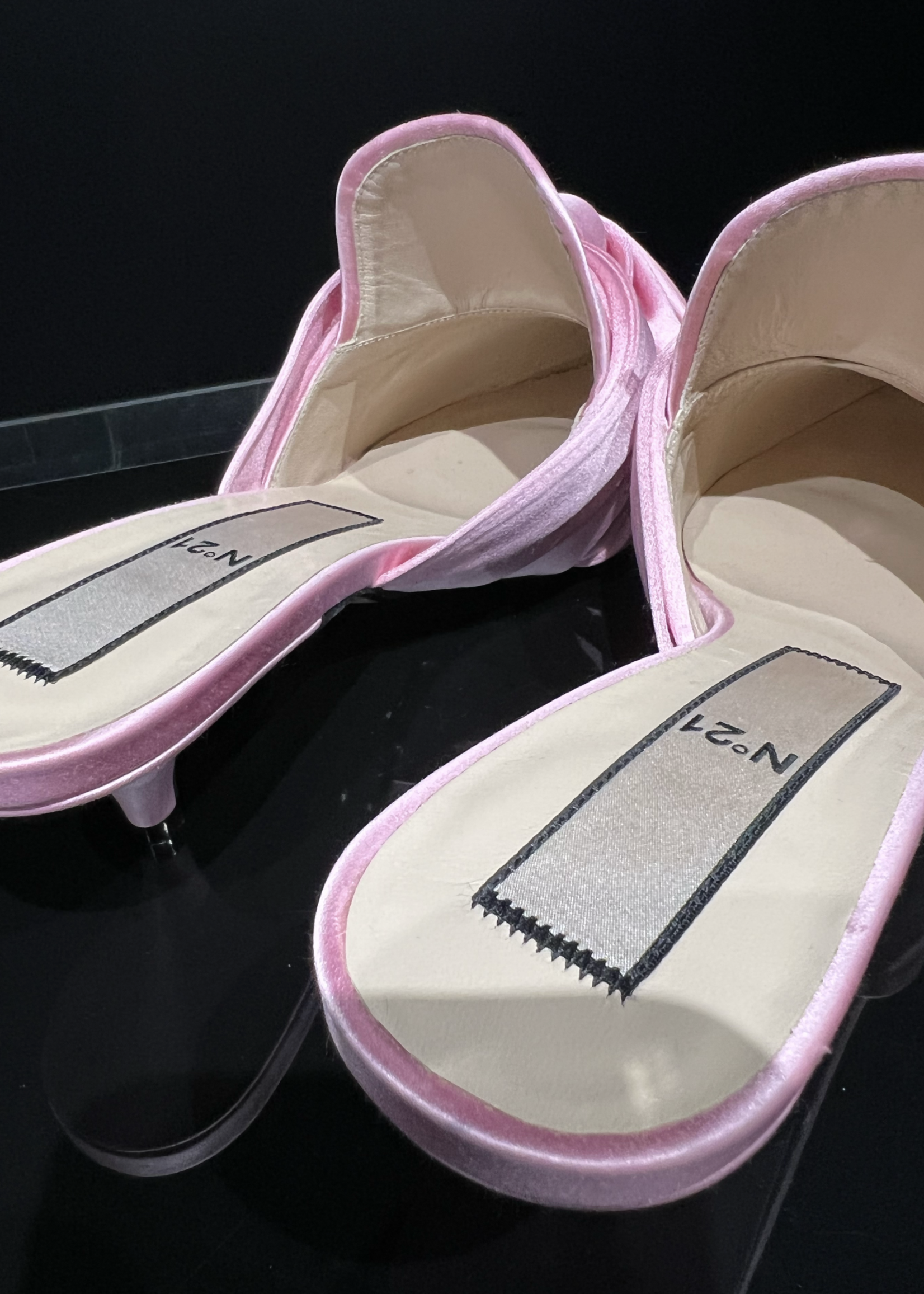 N21 Pink Knot Satin Mules- 39