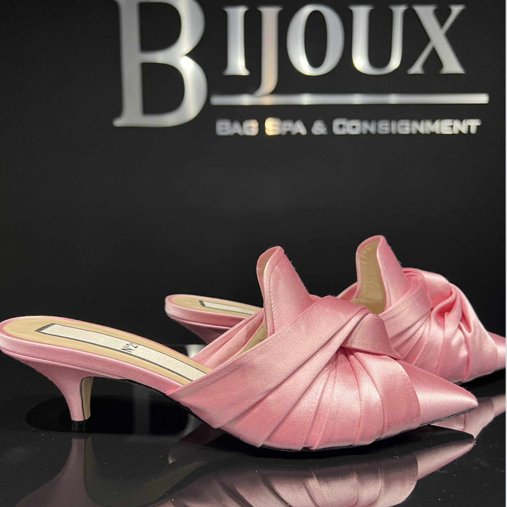 N21 N21 Pink Knot Satin Mules- 39