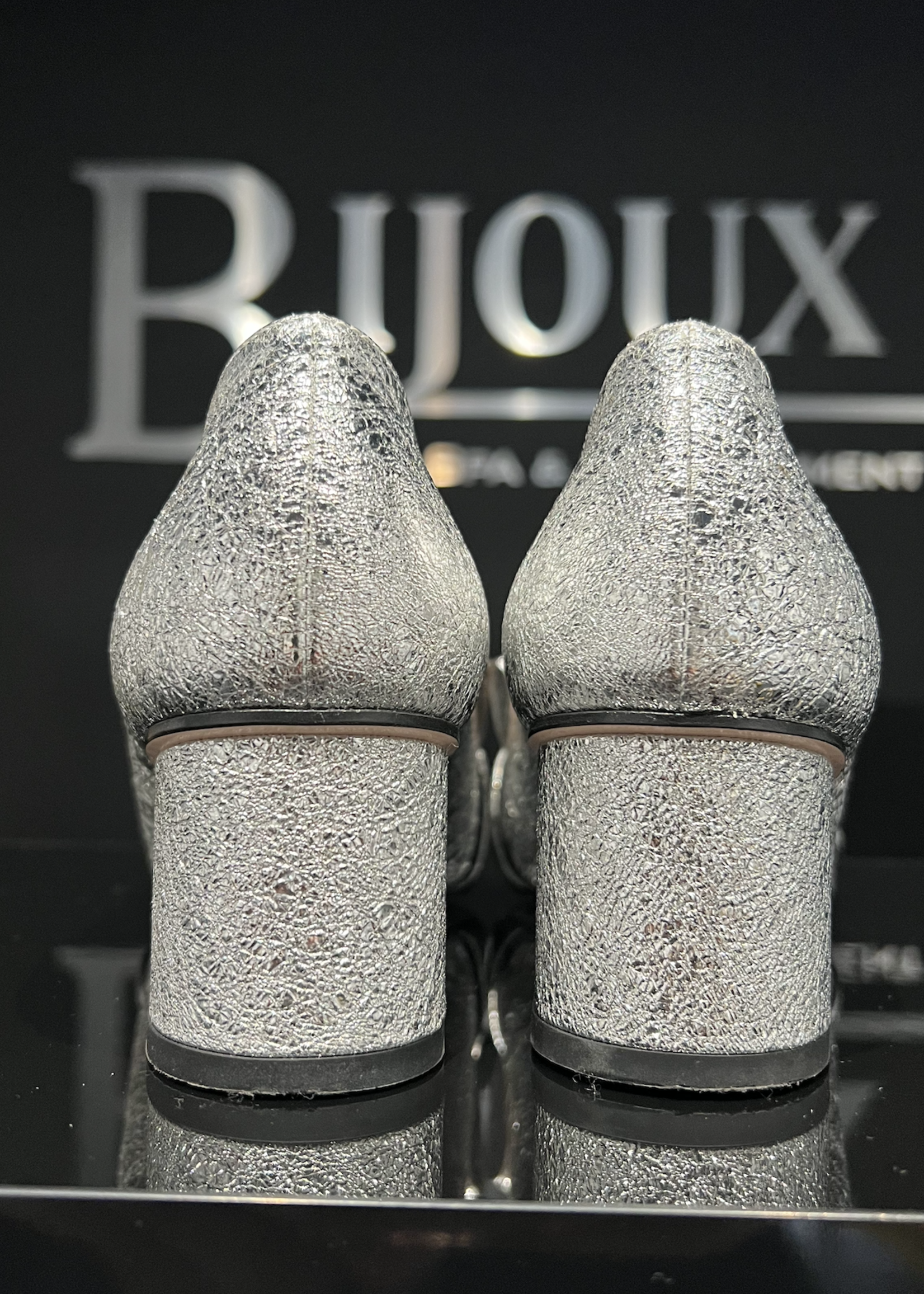 Gucci SOLD - Gucci Metallic Foil Marmont Loafers- 38