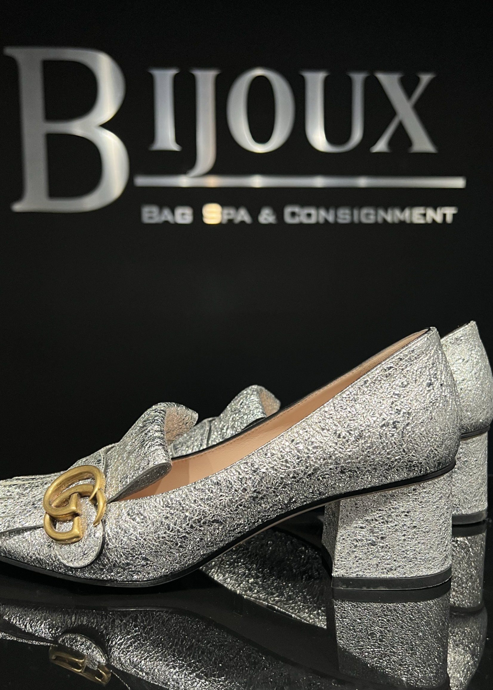 Gucci SOLD - Gucci Metallic Foil Marmont Loafers- 38