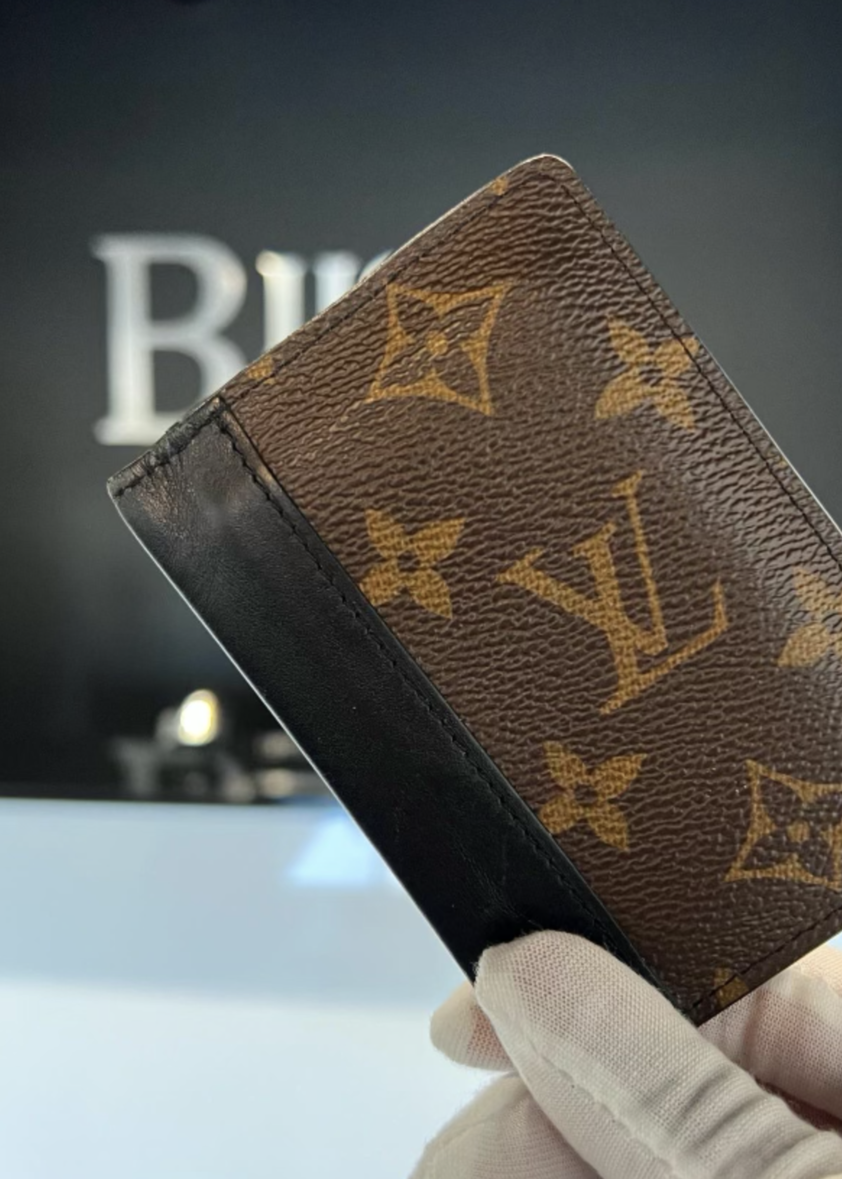 Louis Vuitton SOLD - Louis Vuitton Monogram Pocket Organizer