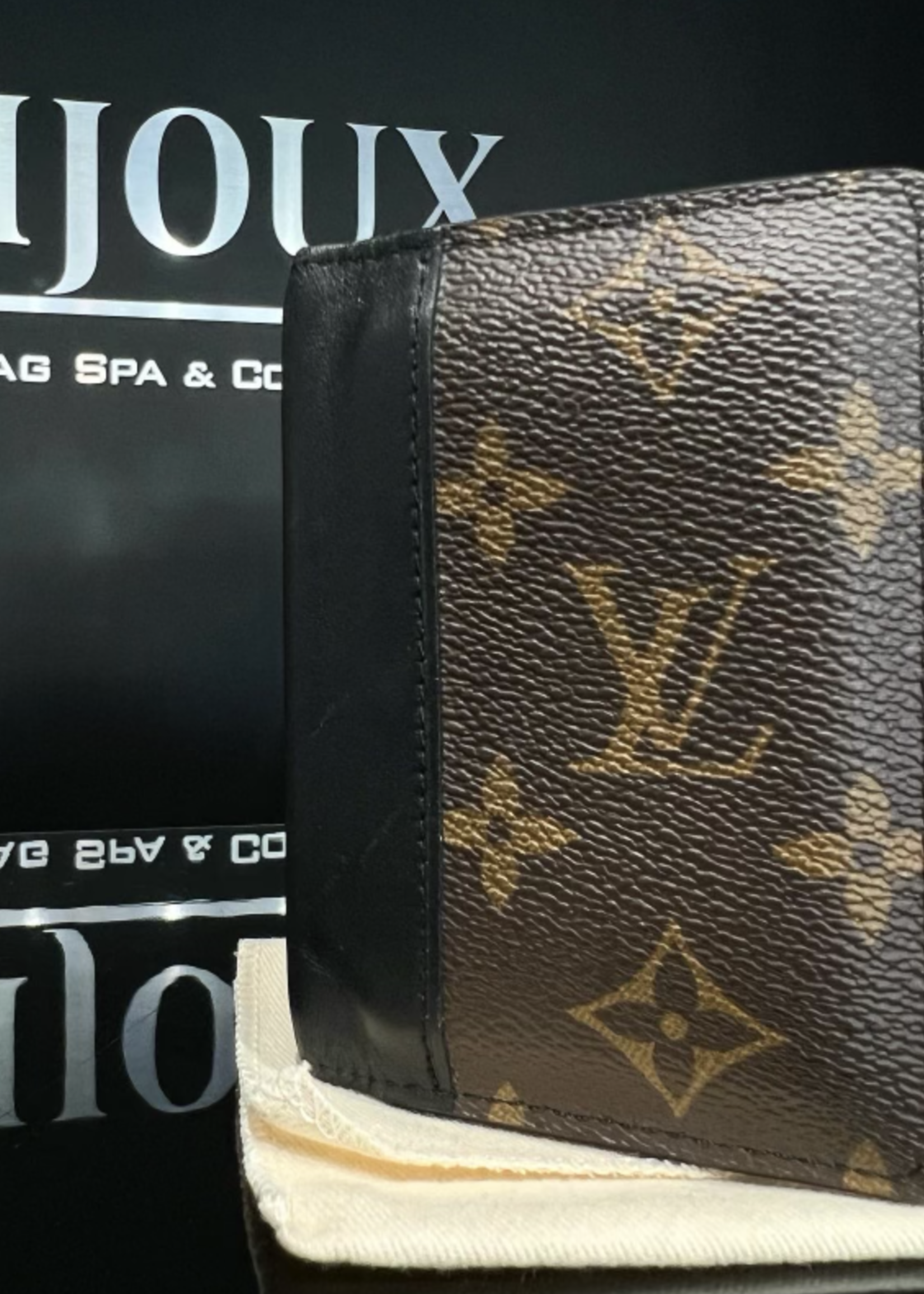 Louis Vuitton SOLD - Louis Vuitton Monogram Pocket Organizer
