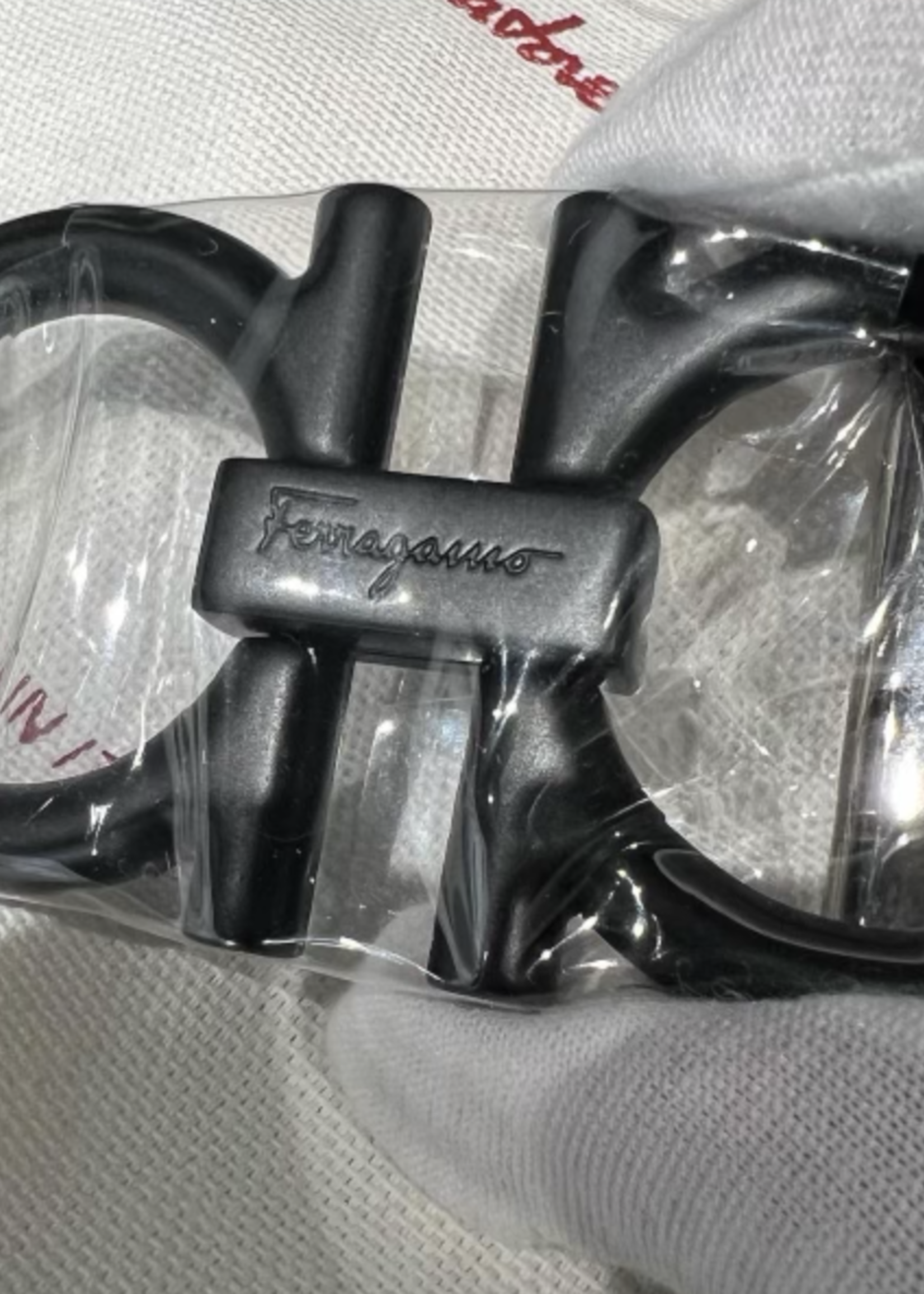 Salvatore Ferragamo Salvatore Ferragamo Reversible Black/Brown Belt 100