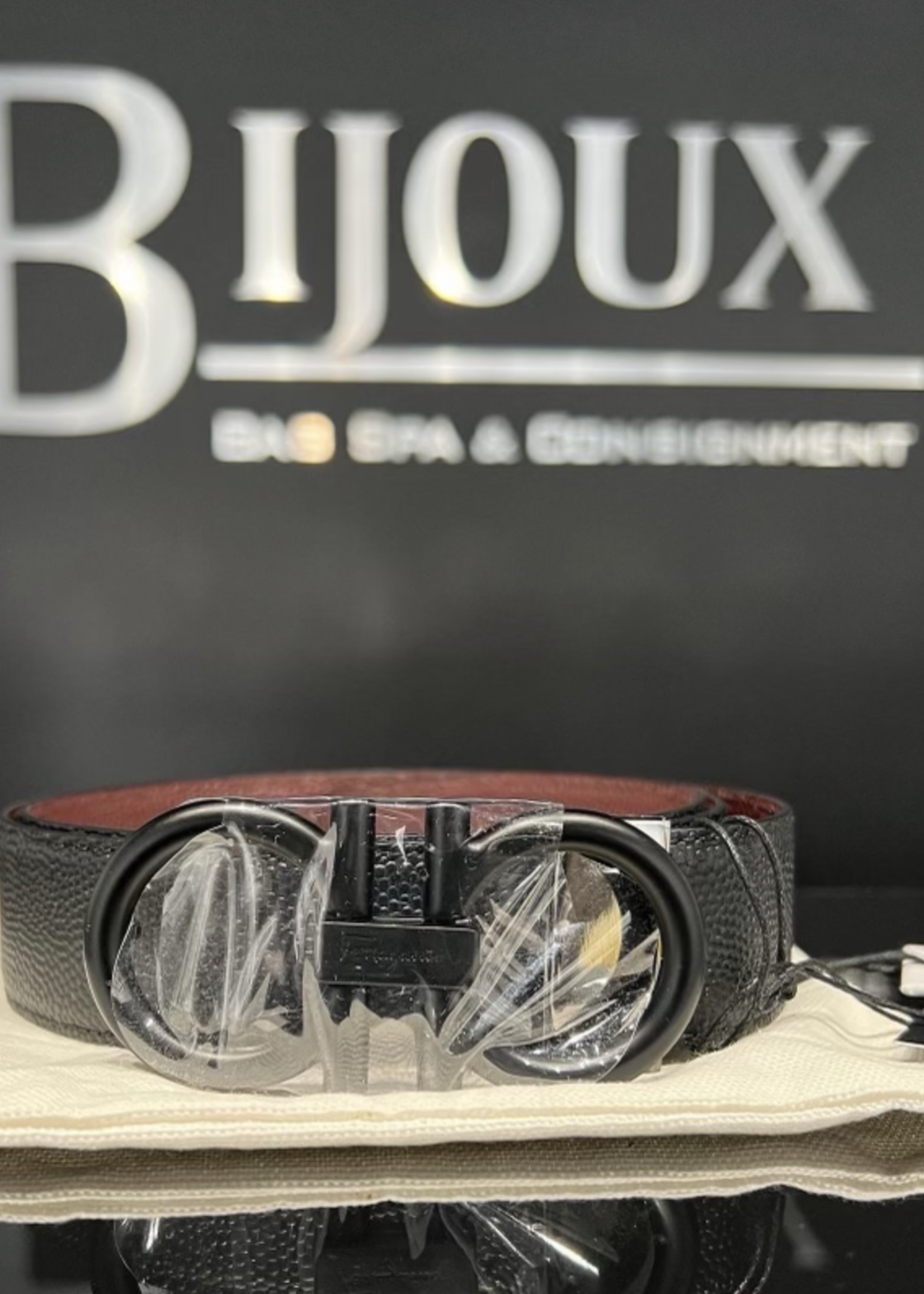 Salvatore Ferragamo Salvatore Ferragamo Reversible Black/Brown Belt 100