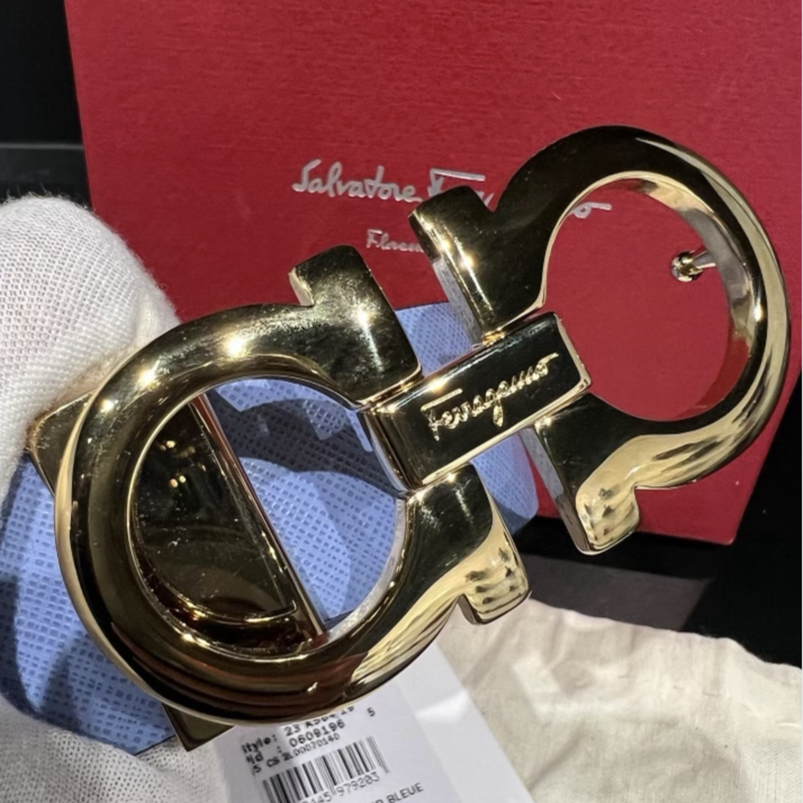 Salvatore Ferragamo Salvatore Ferragamo Reversible Blue/Black 100 Belt