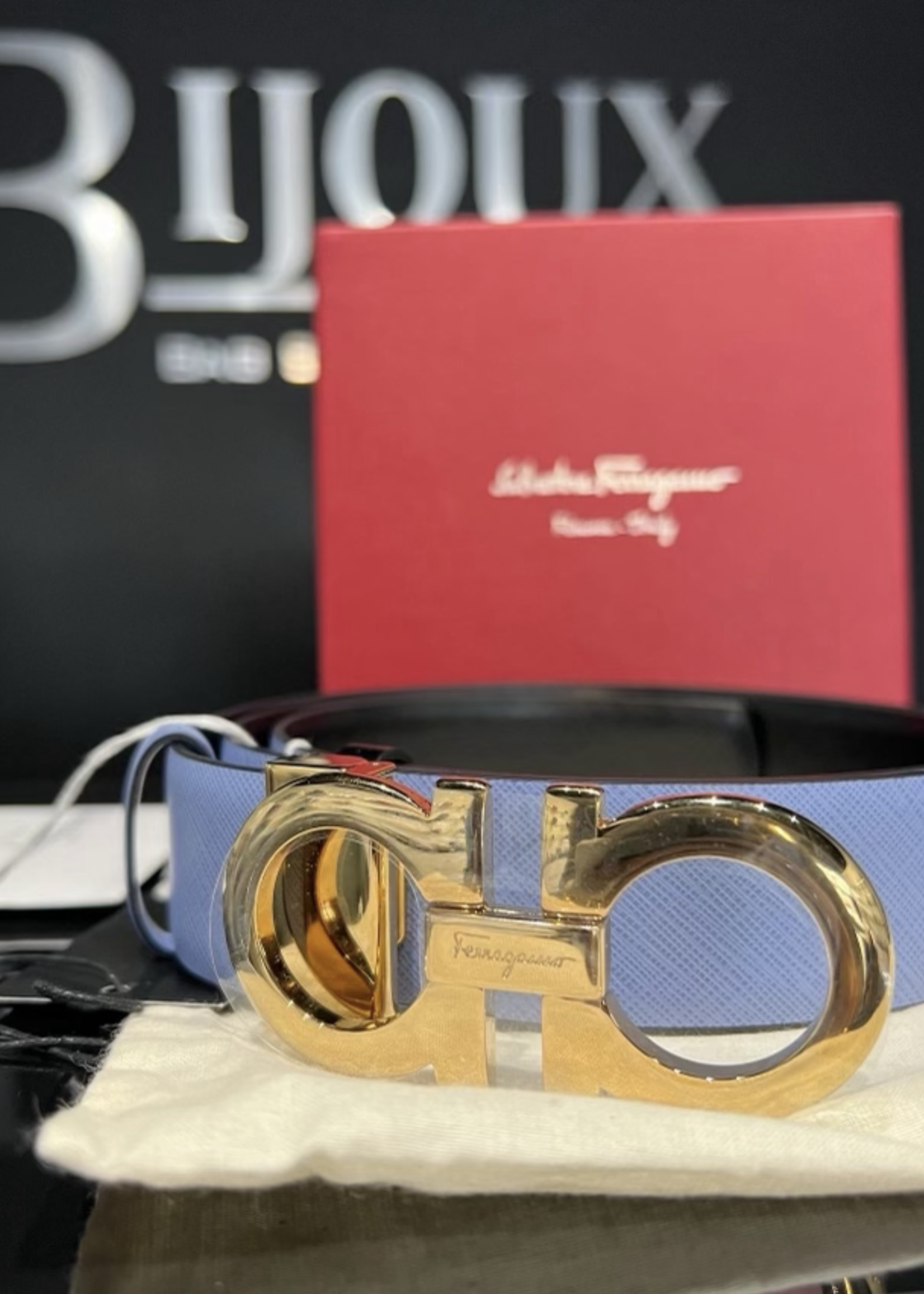 Salvatore Ferragamo Salvatore Ferragamo Reversible Blue/Black 100 Belt