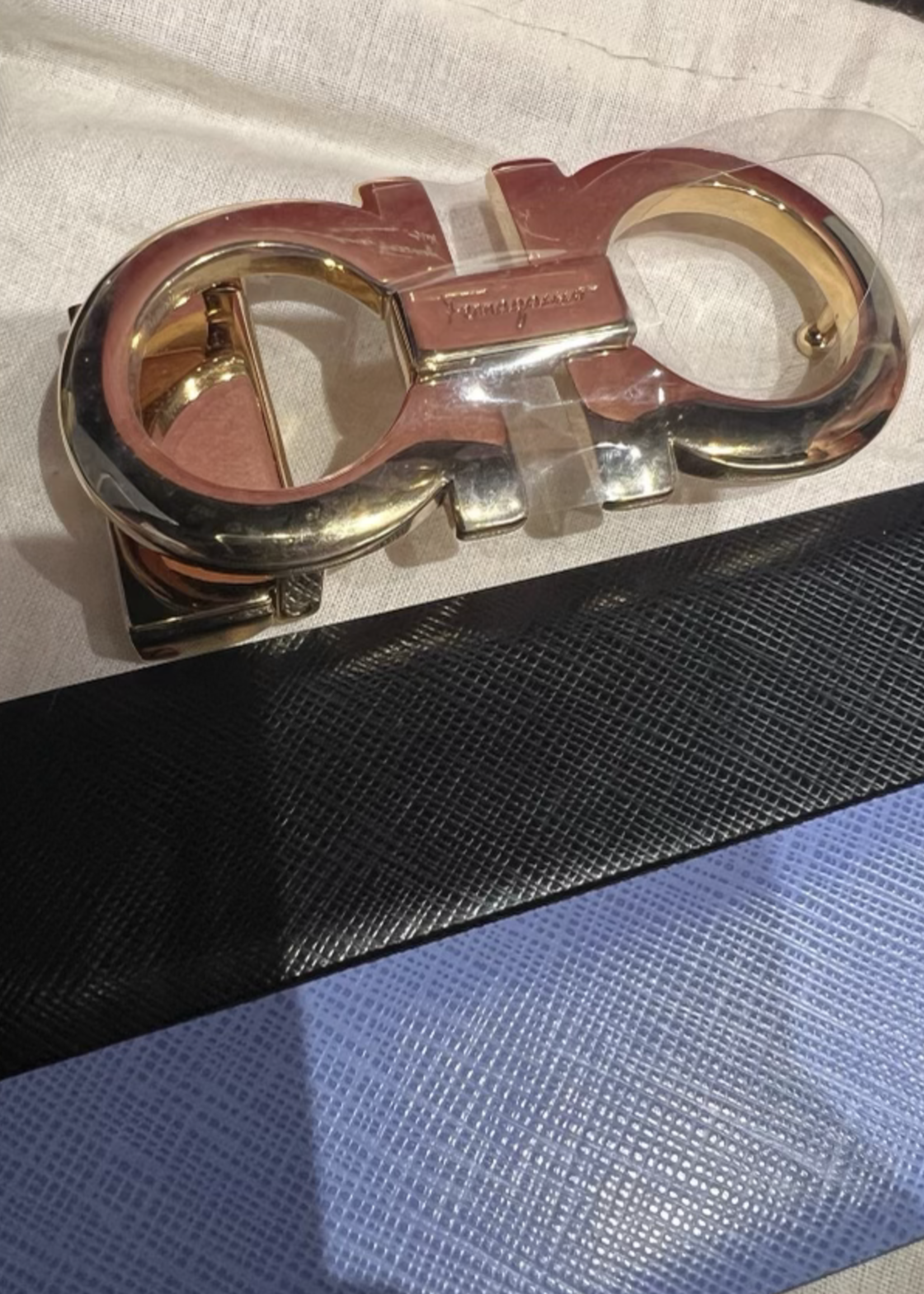 Salvatore Ferragamo Salvatore Ferragamo Reversible Blue/Black 100 Belt