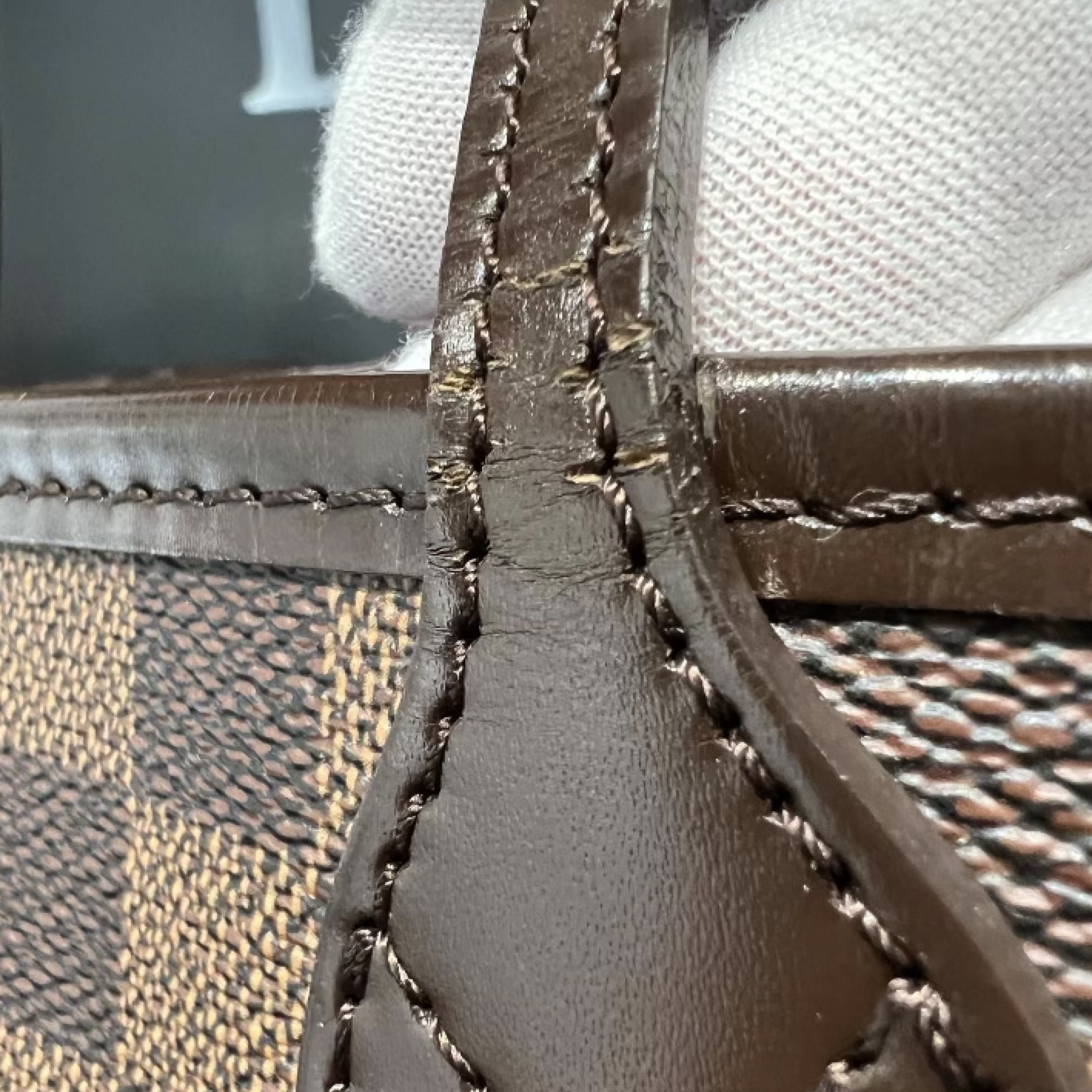 Louis Vuitton SOLD - Louis Vuitton Neverfull Damier Ebene