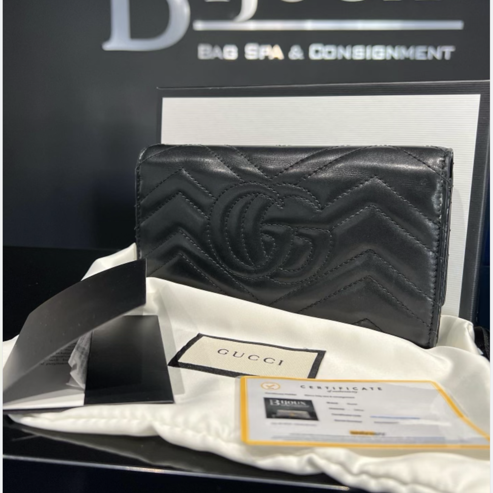 Gucci SOLD - Gucci Marmont Wallet