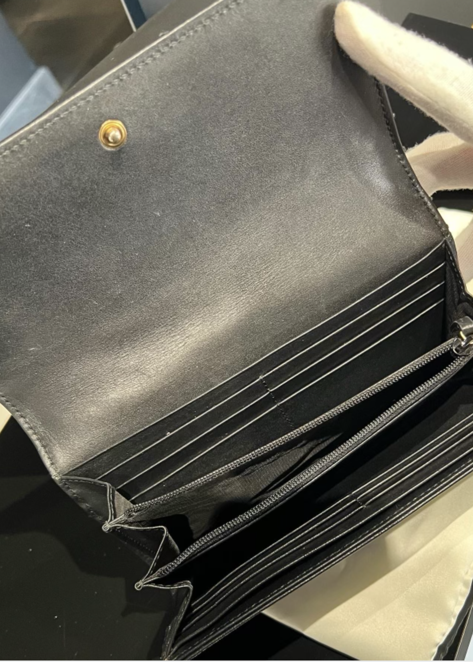 Gucci SOLD - Gucci Marmont Wallet