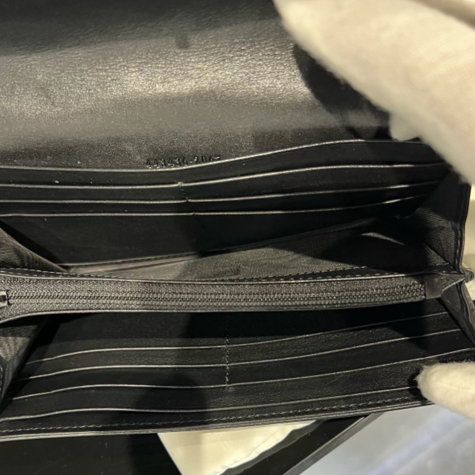 Gucci SOLD - Gucci Marmont Wallet