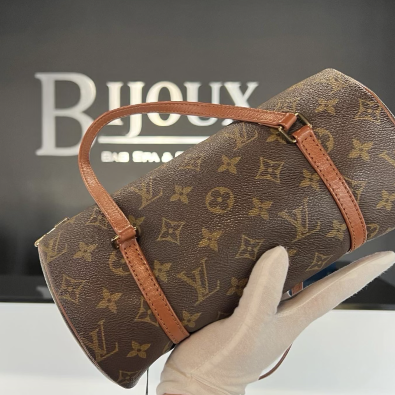 Louis Vuitton SOLD - Louis Vuitton Papillon Monogram
