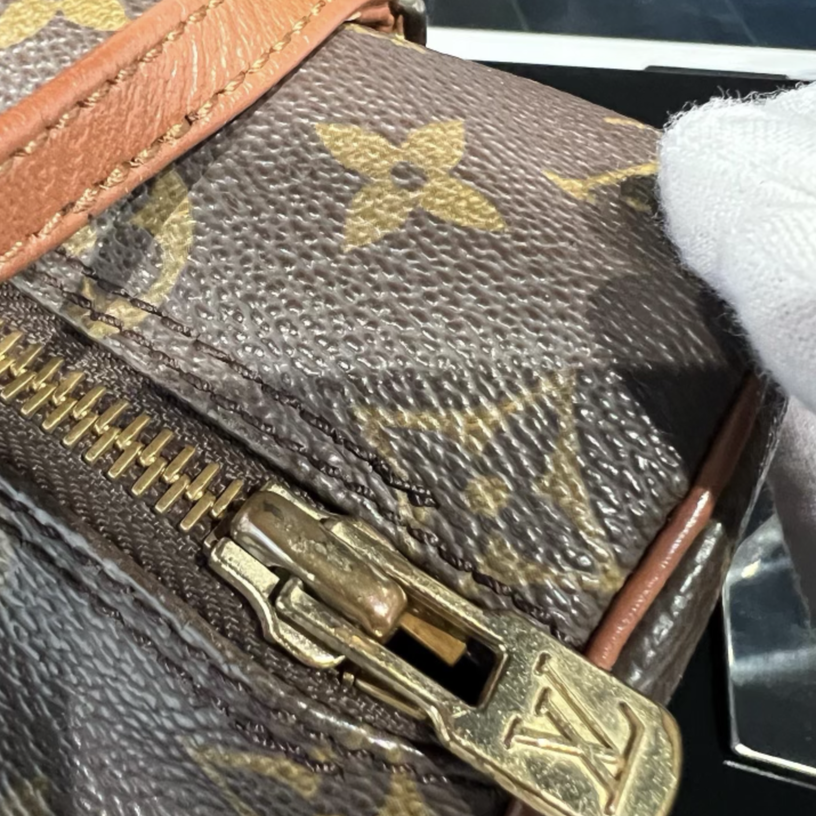 Louis Vuitton Papillon Monogram - Bijoux Bag Spa & Consignment