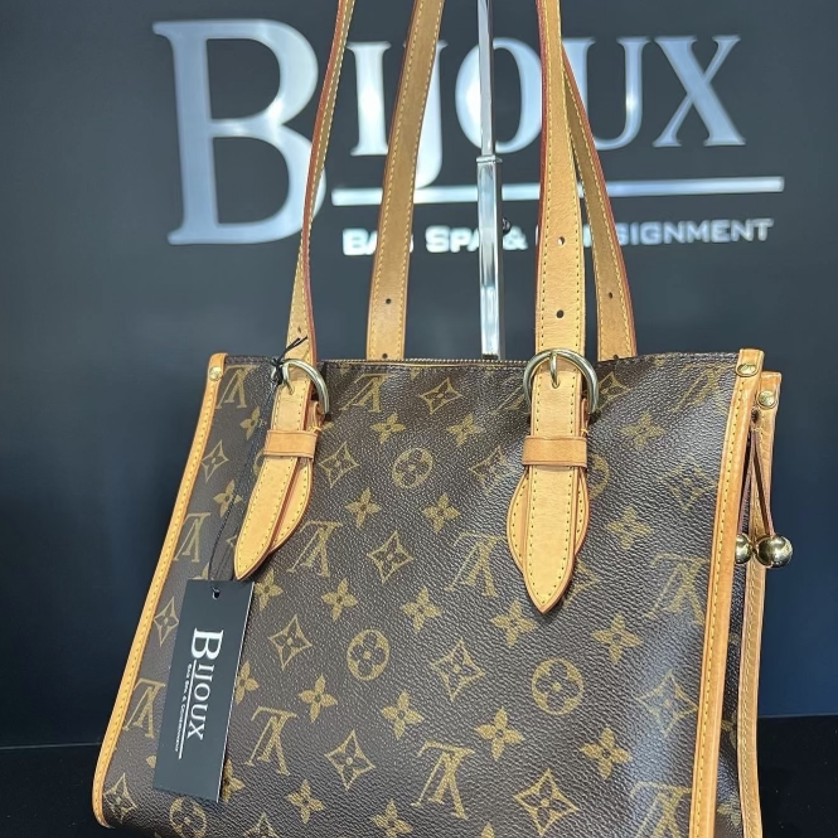 Louis Vuitton SOLD - Louis Vuitton Popincourt Haut
